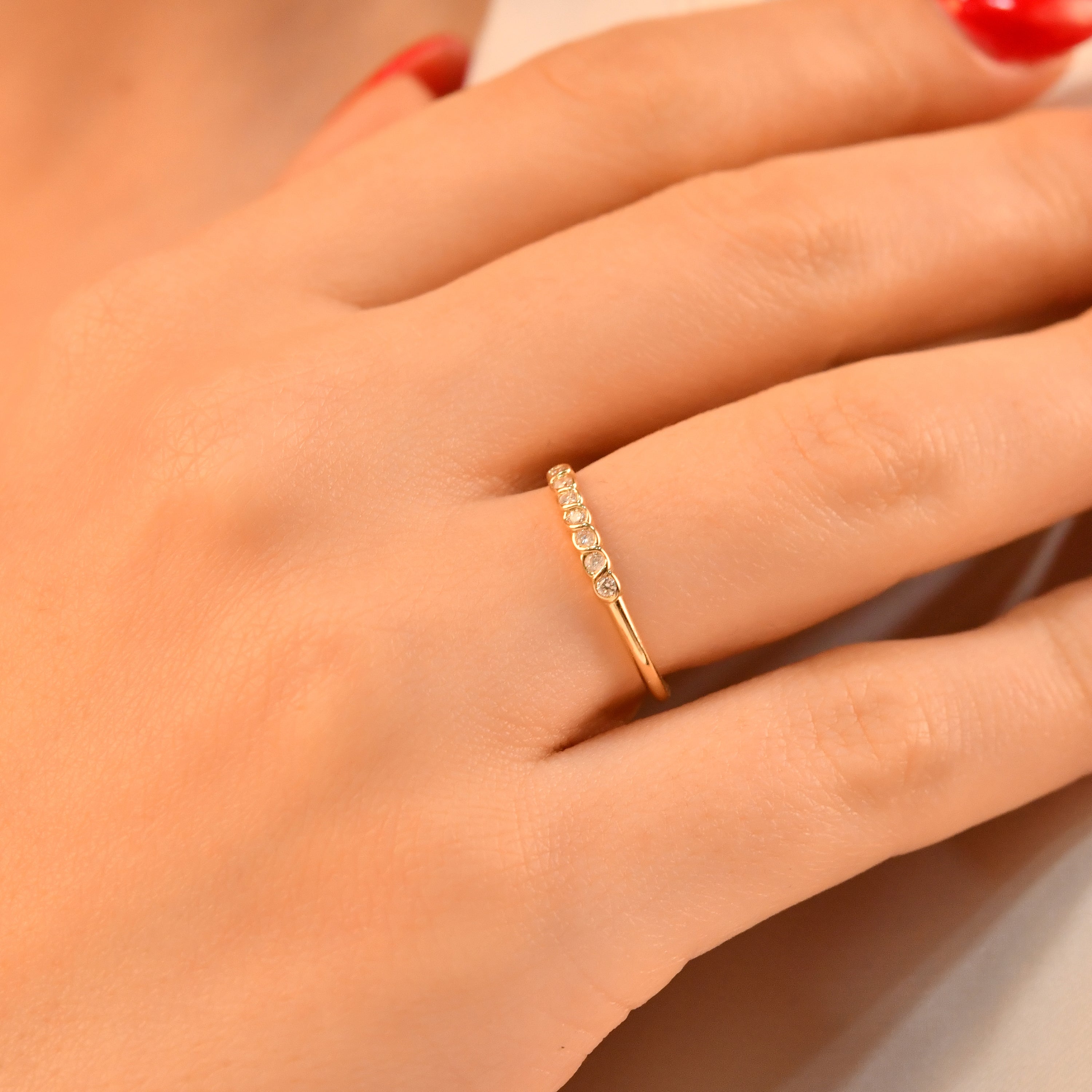 Twisted Bezel Diamond Eternity Ring Orizzo fine jewelry