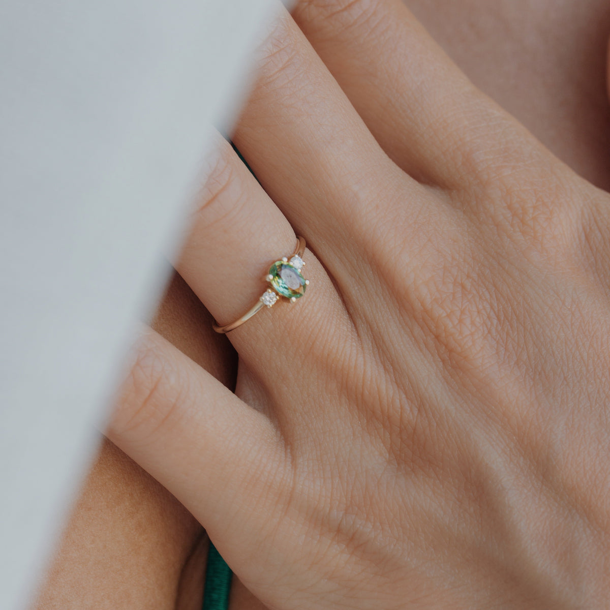 Oval Green Sapphire Engagement Ring With Diamond Orizzo fine jewelry