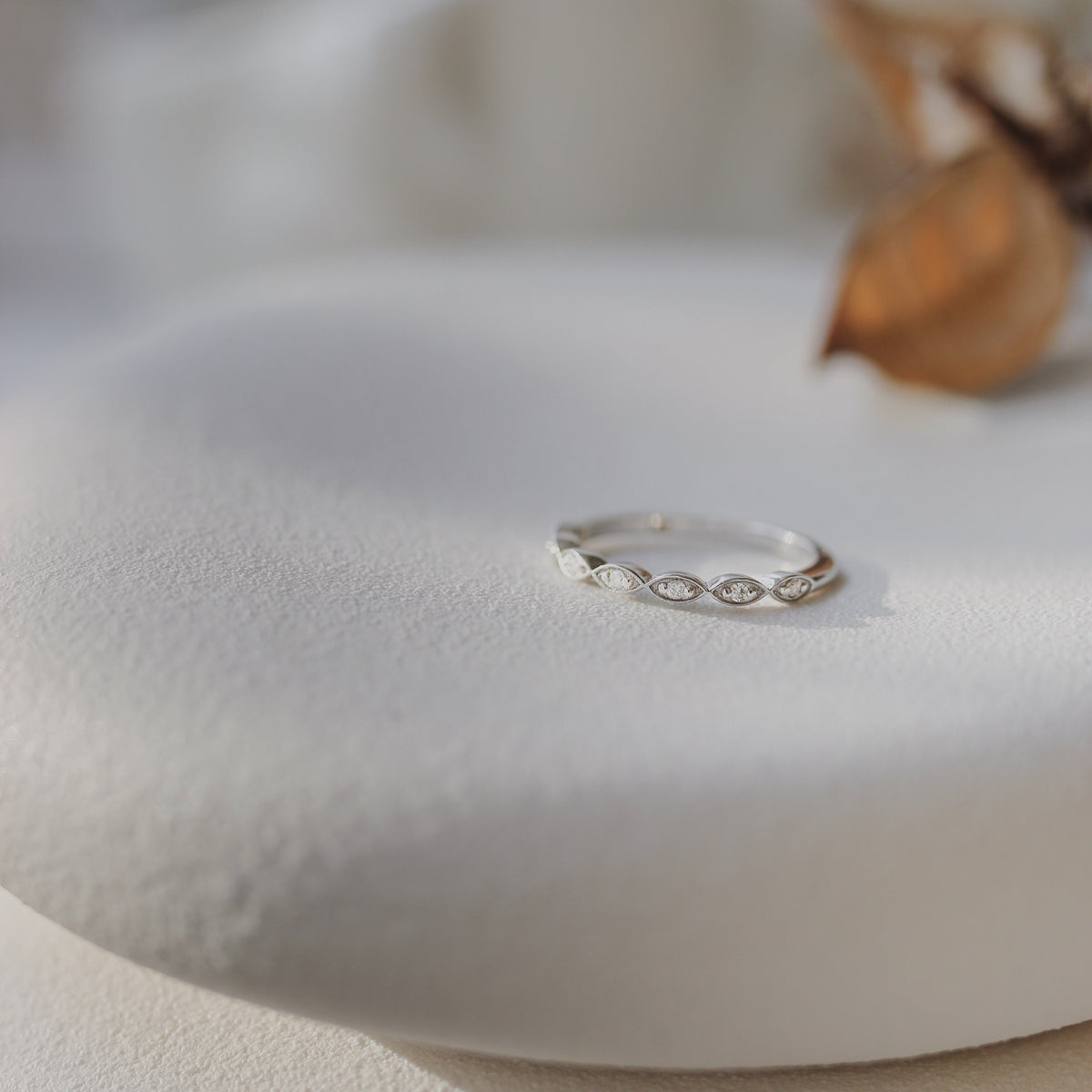 Antique Inspired Diamond Wedding Band Orizzo fine jewelry