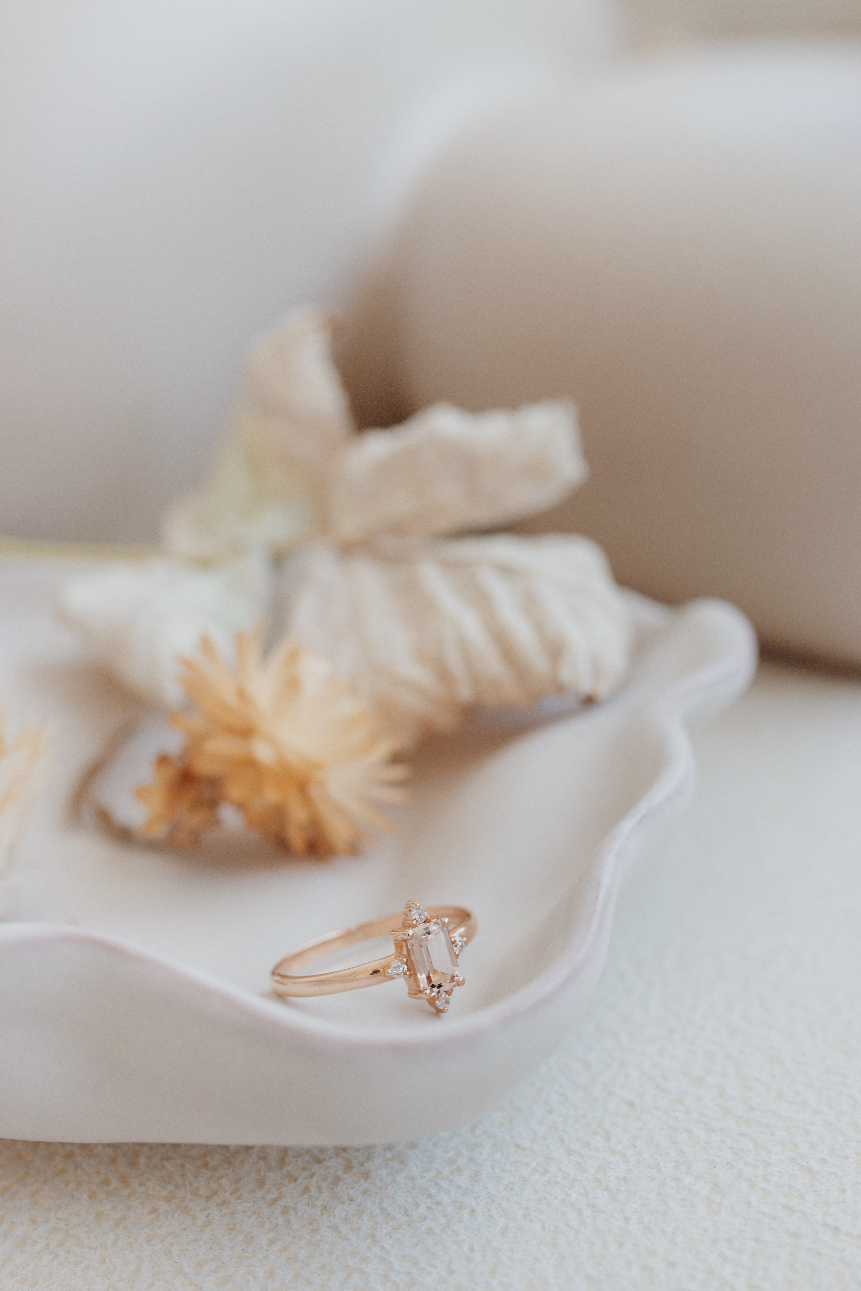 Art Deco Morganite Engagement Ring with Diamonds Orizzo fine jewelry