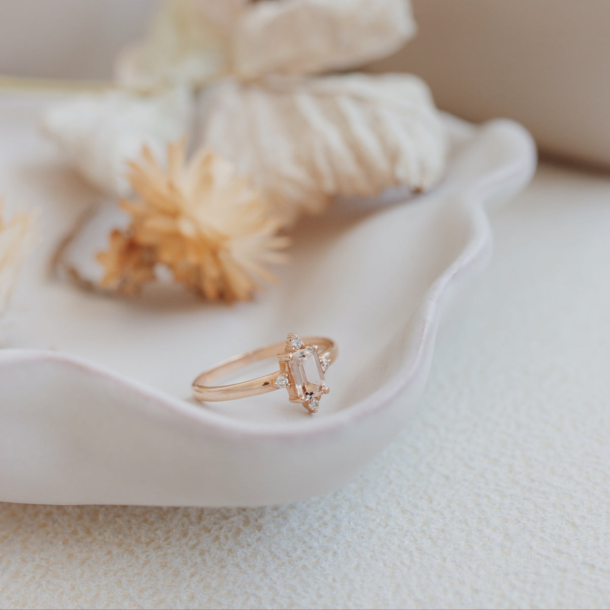 Art Deco Morganite Engagement Ring with Diamonds Orizzo fine jewelry