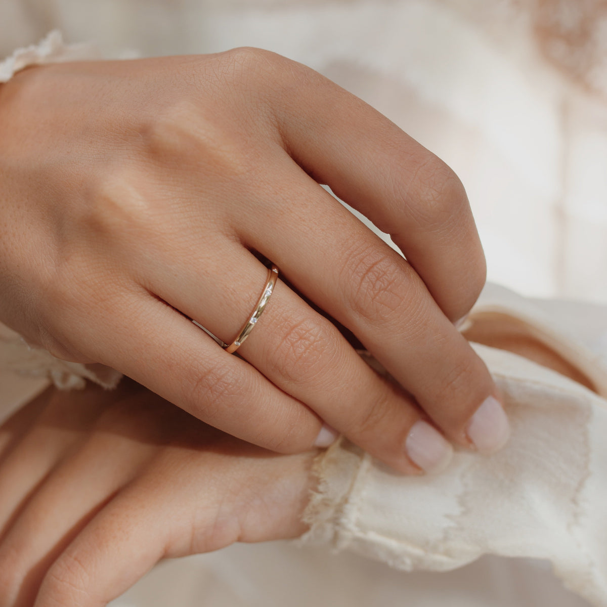 Flush Set Diamond Wedding Band Orizzo fine jewelry