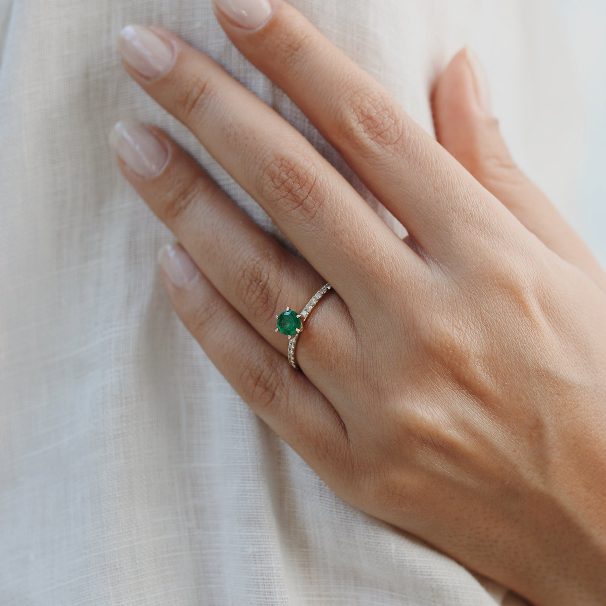 Emerald Halo Engagement Ring With Diamond Orizzo fine jewelry