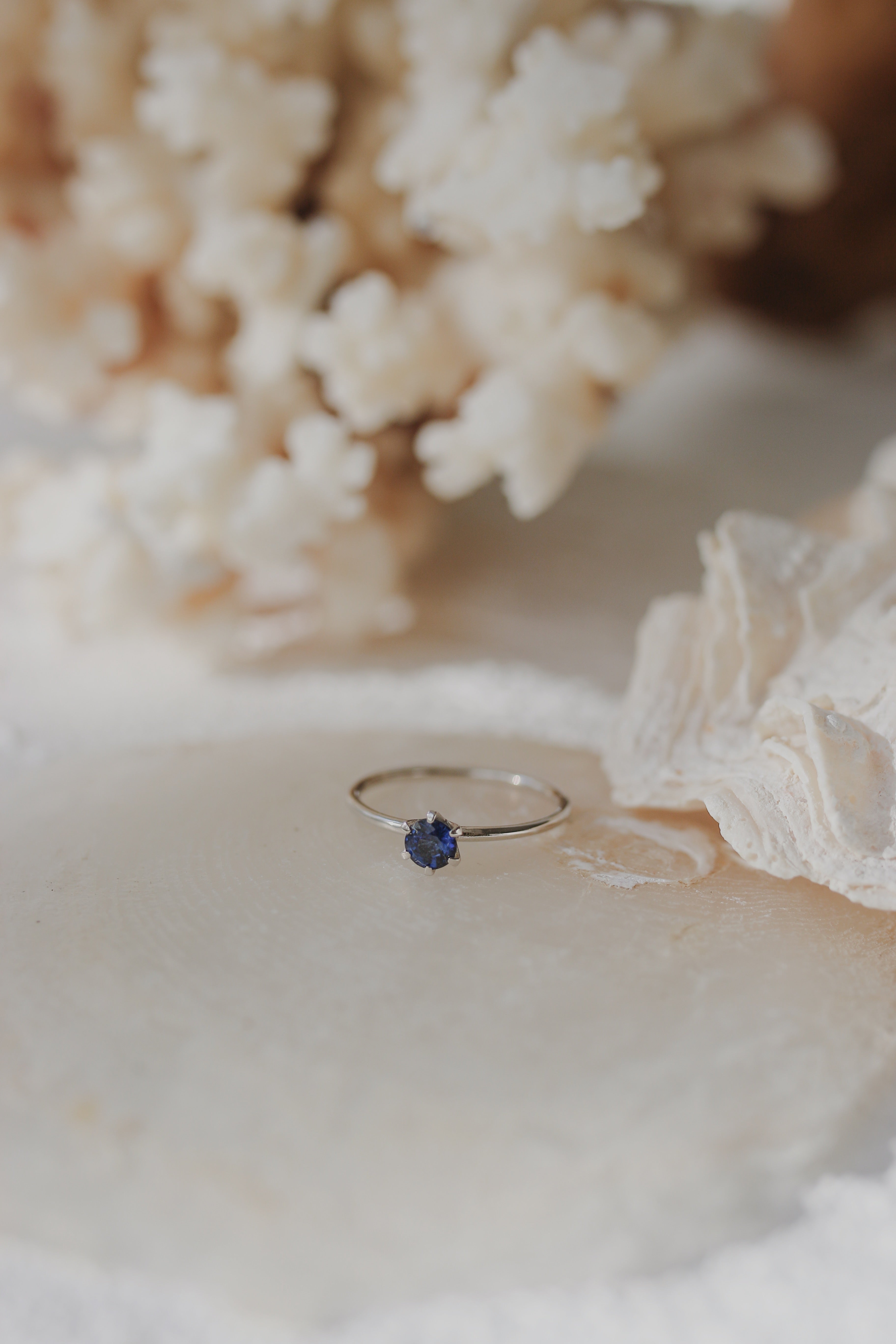 Solitaire Blue Sapphire Ring in Six Prong Setting Orizzo fine jewelry