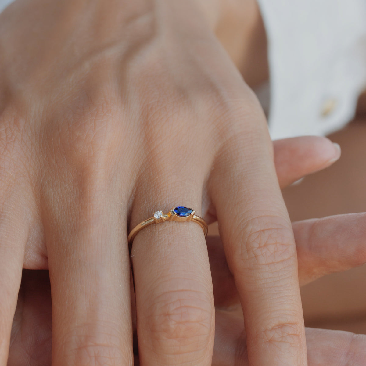 Sapphire and Diamond Double Stone Ring Orizzo fine jewelry