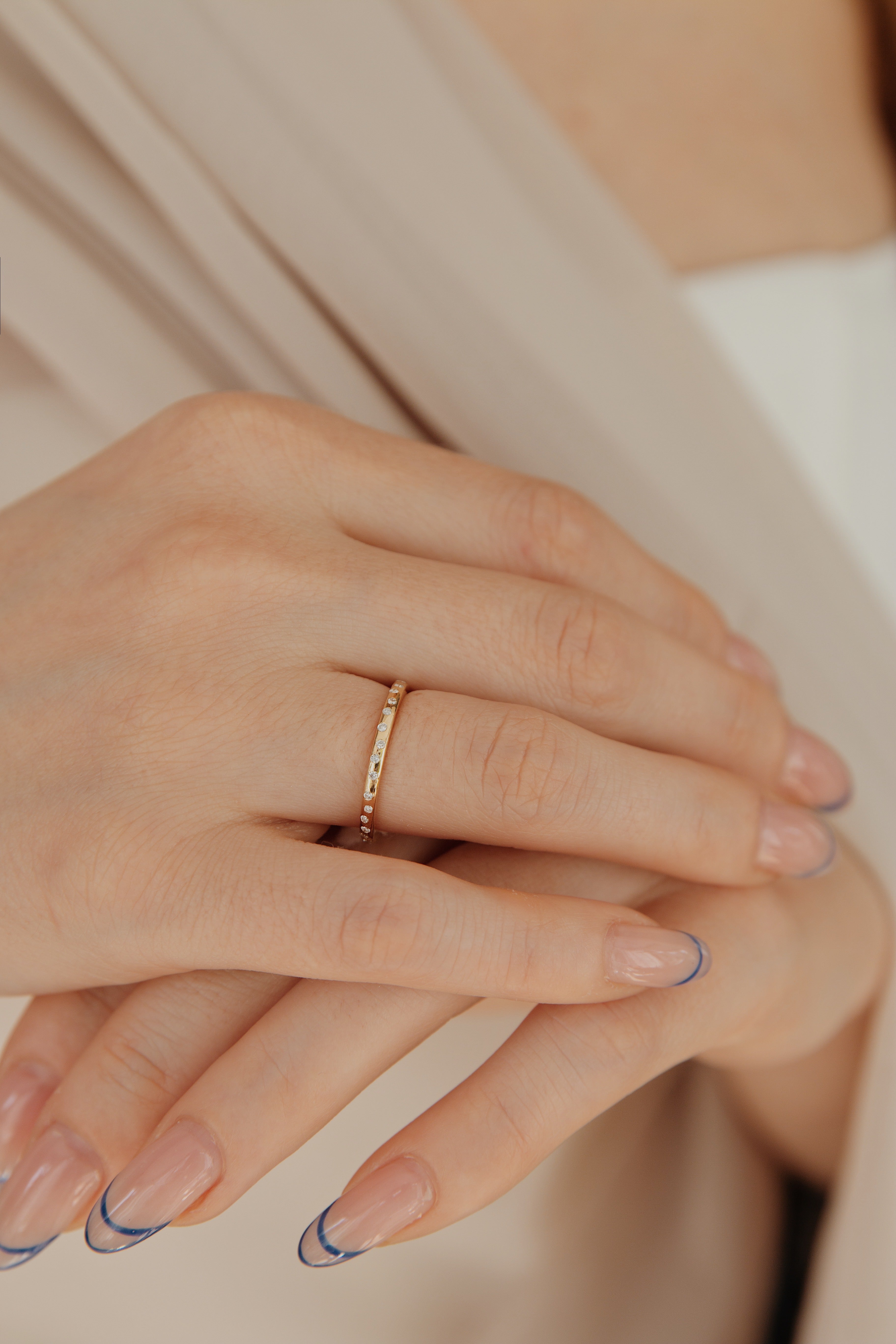 Scattered Diamond Wedding Band Orizzo fine jewelry