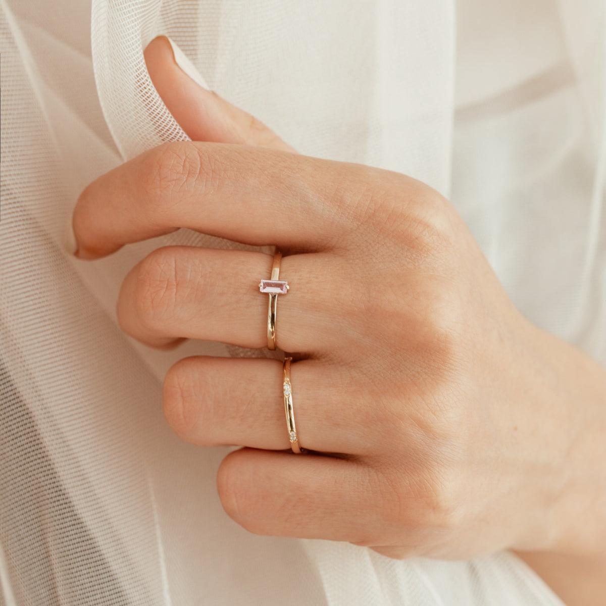 Solitaire Baguette Cut Pink Sapphire Ring Orizzo fine jewelry