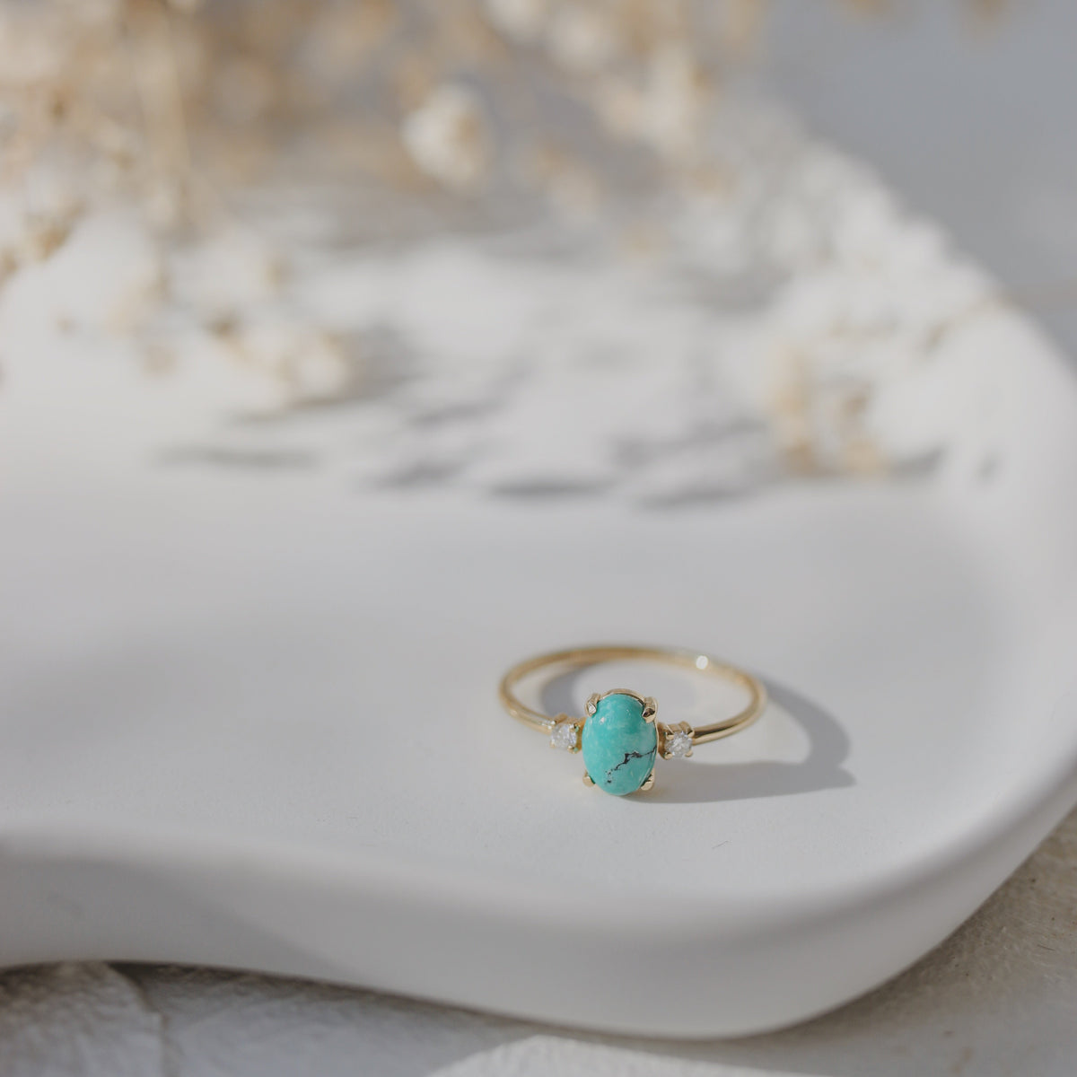 Natural Turquoise Engagement Ring With Diamond Orizzo fine jewelry