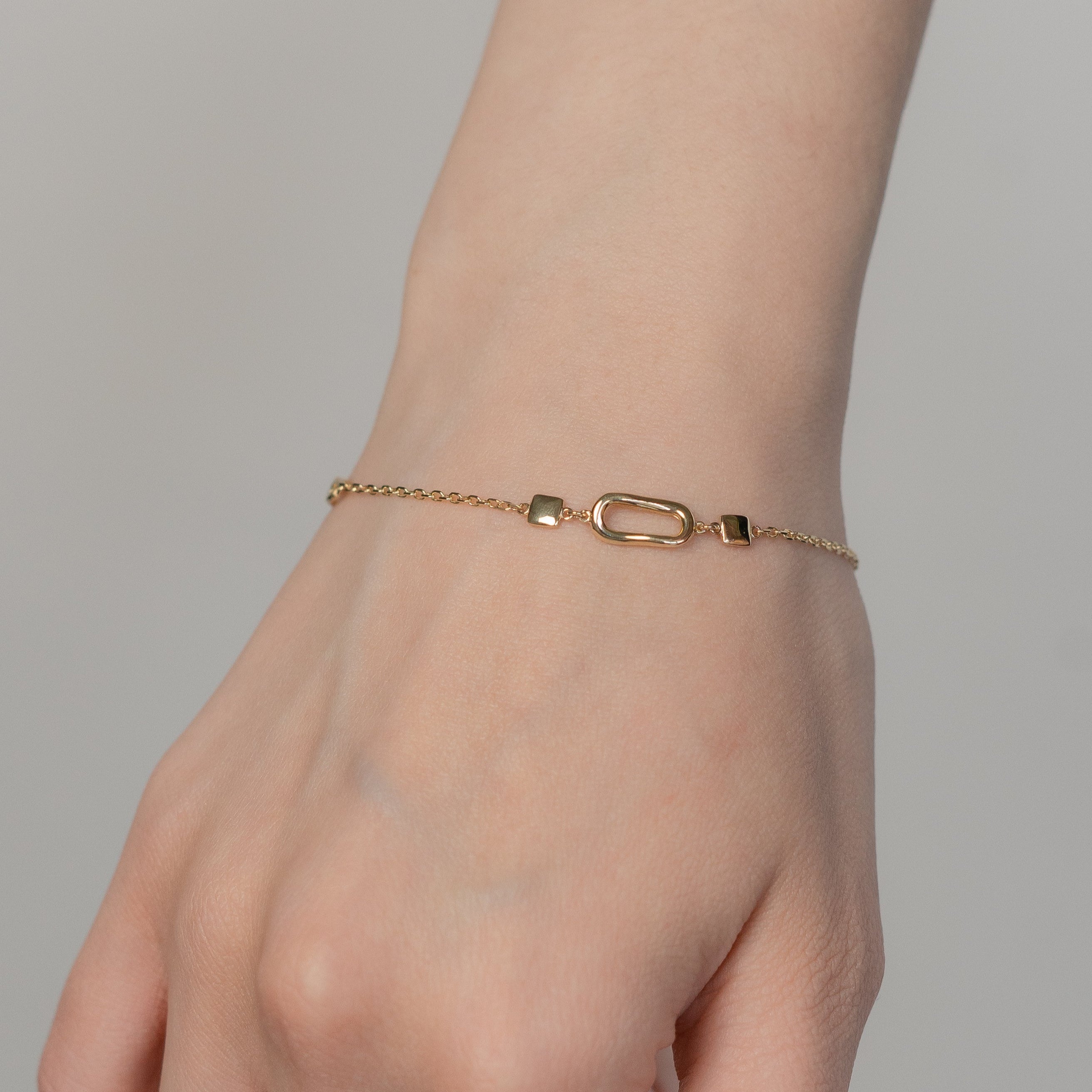 Assymetrical Gold Link Bracelet