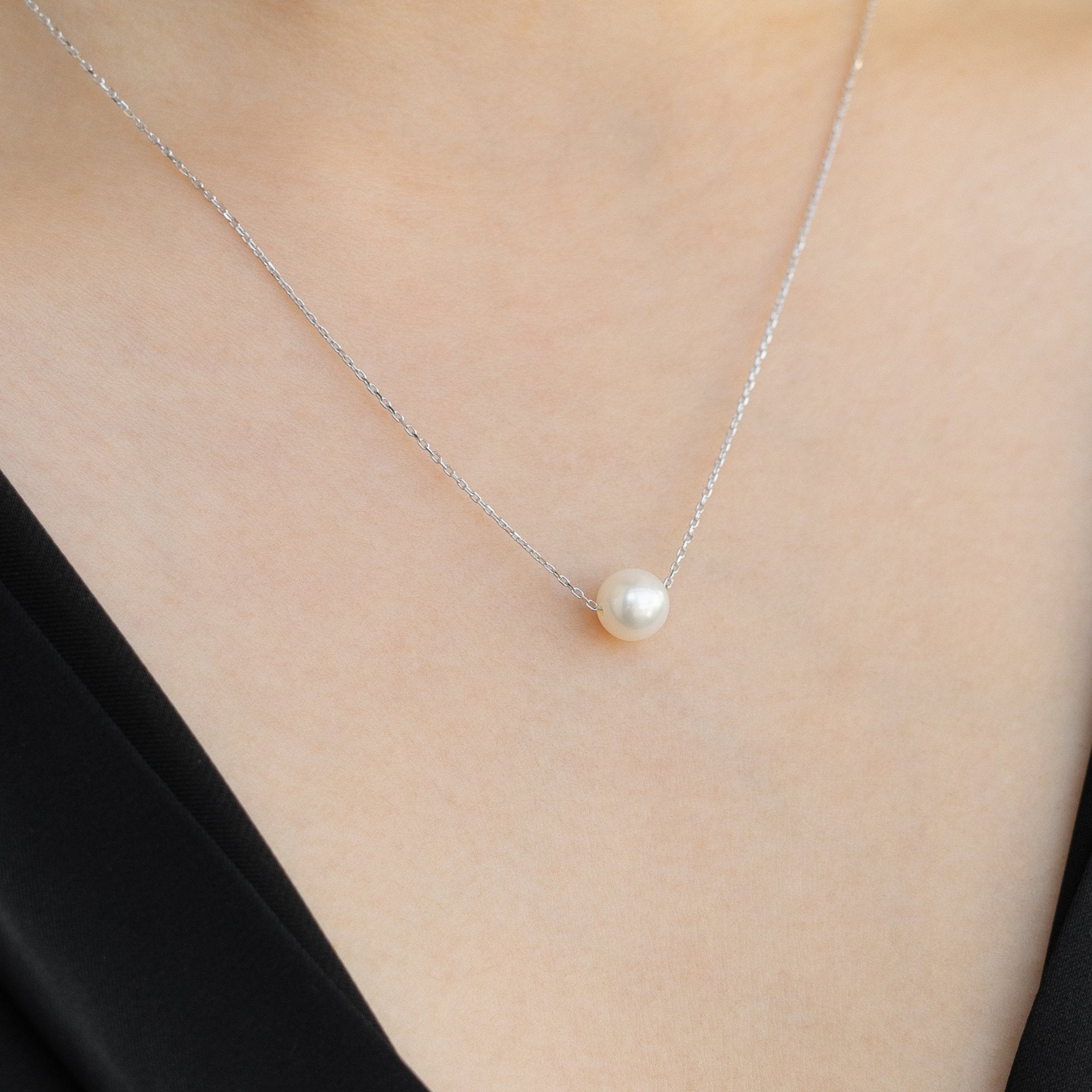 Single Pearl Necklace In 14K Gold