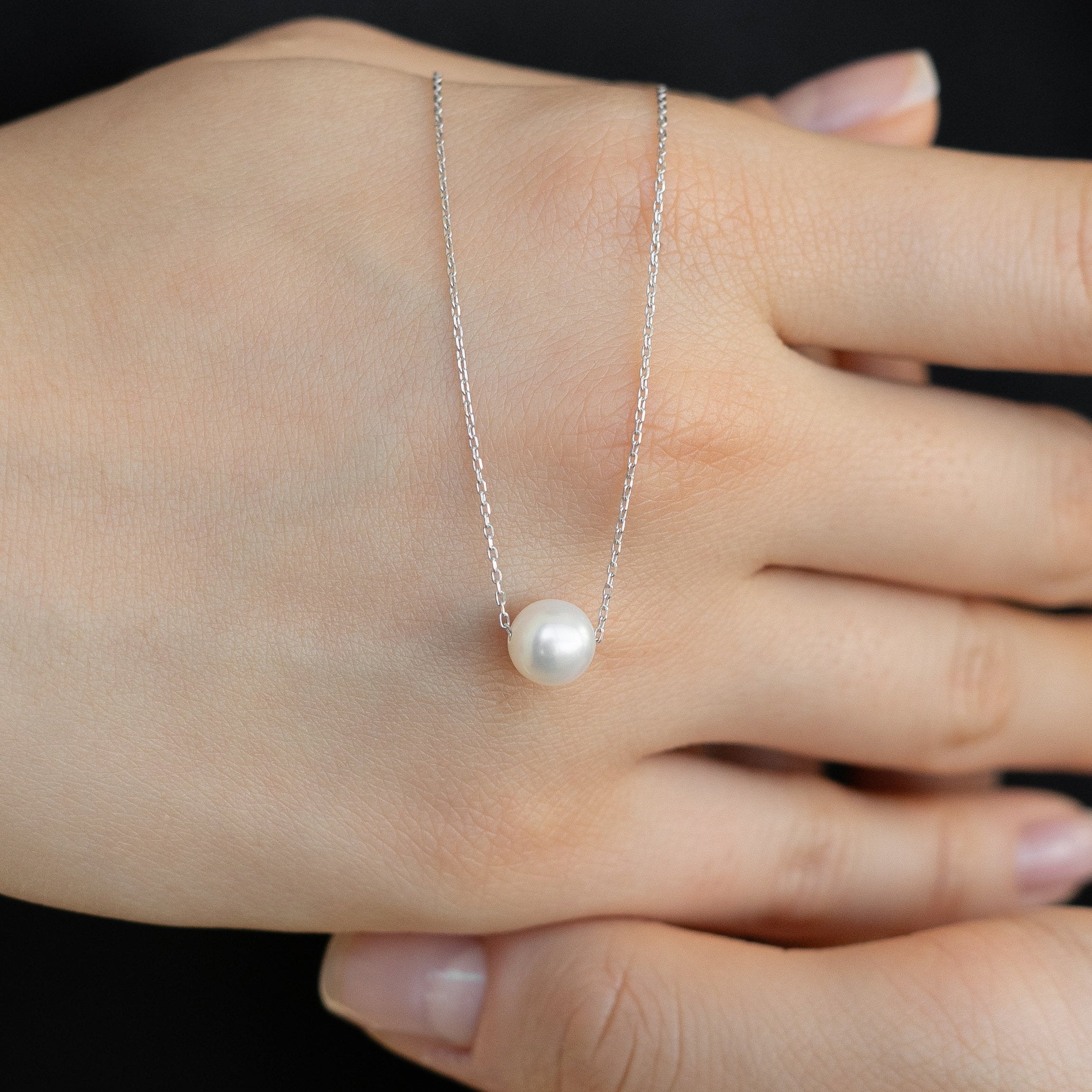 Single Pearl Necklace In 14K Gold