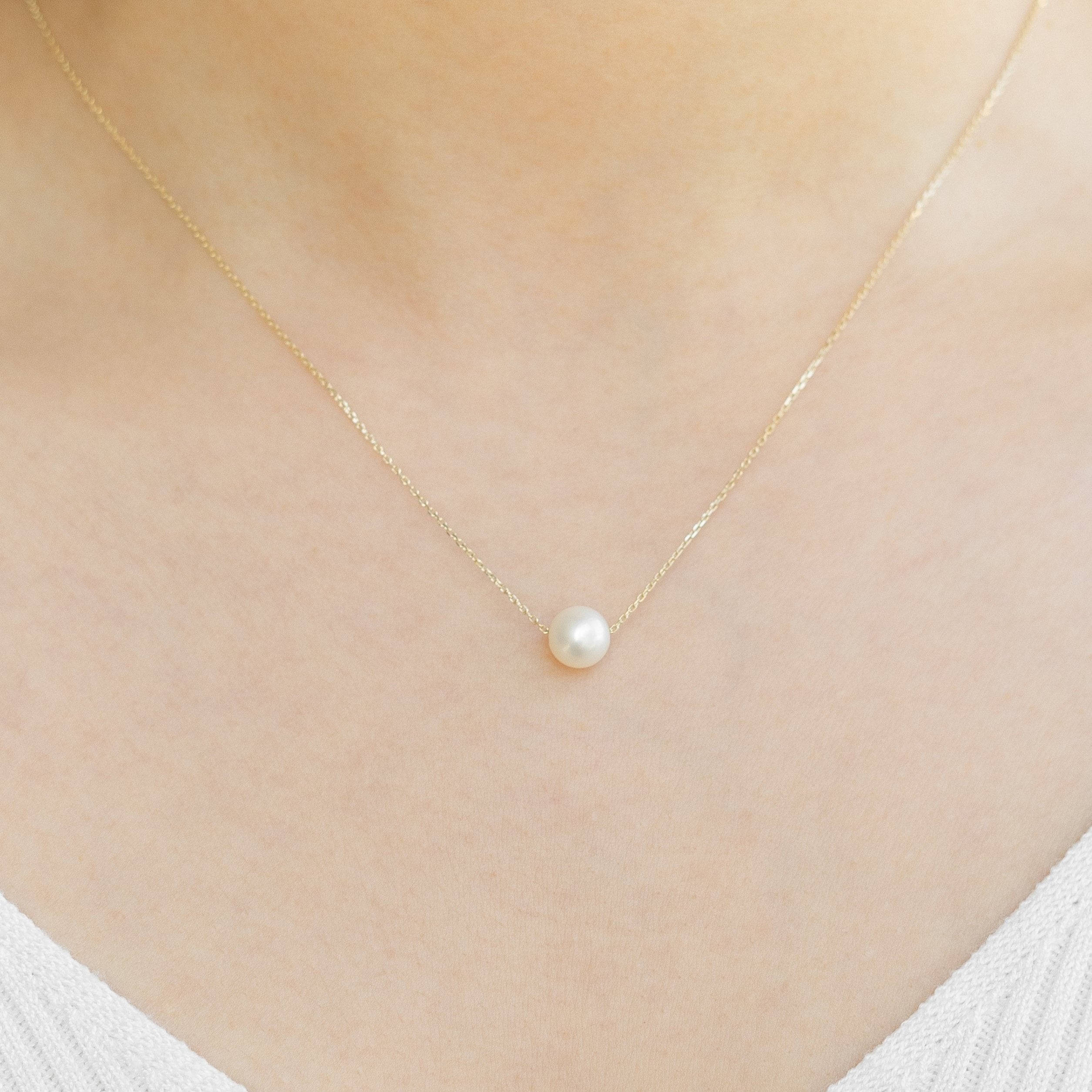 Single Pearl Necklace In 14K Gold