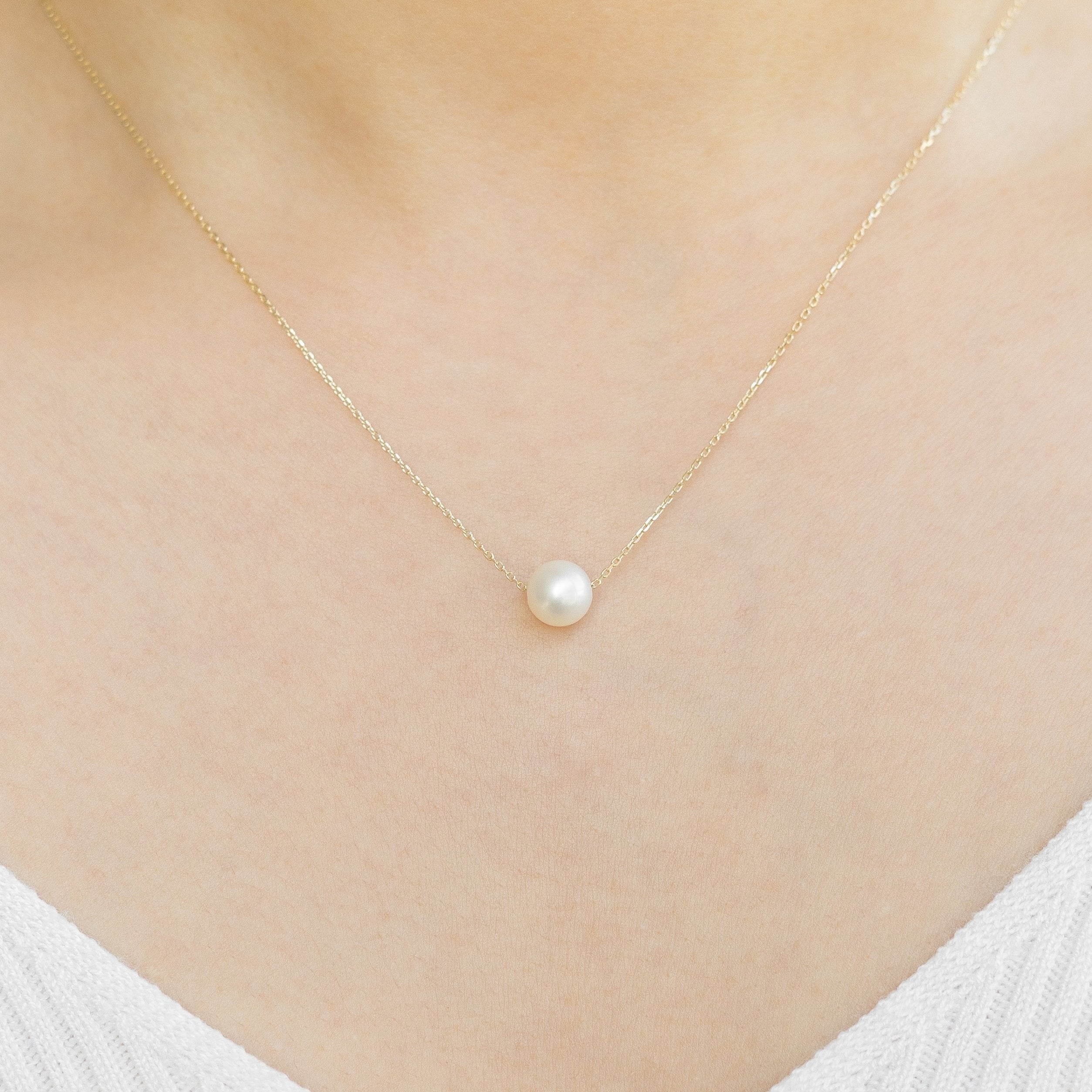 Single Pearl Necklace In 14K Gold