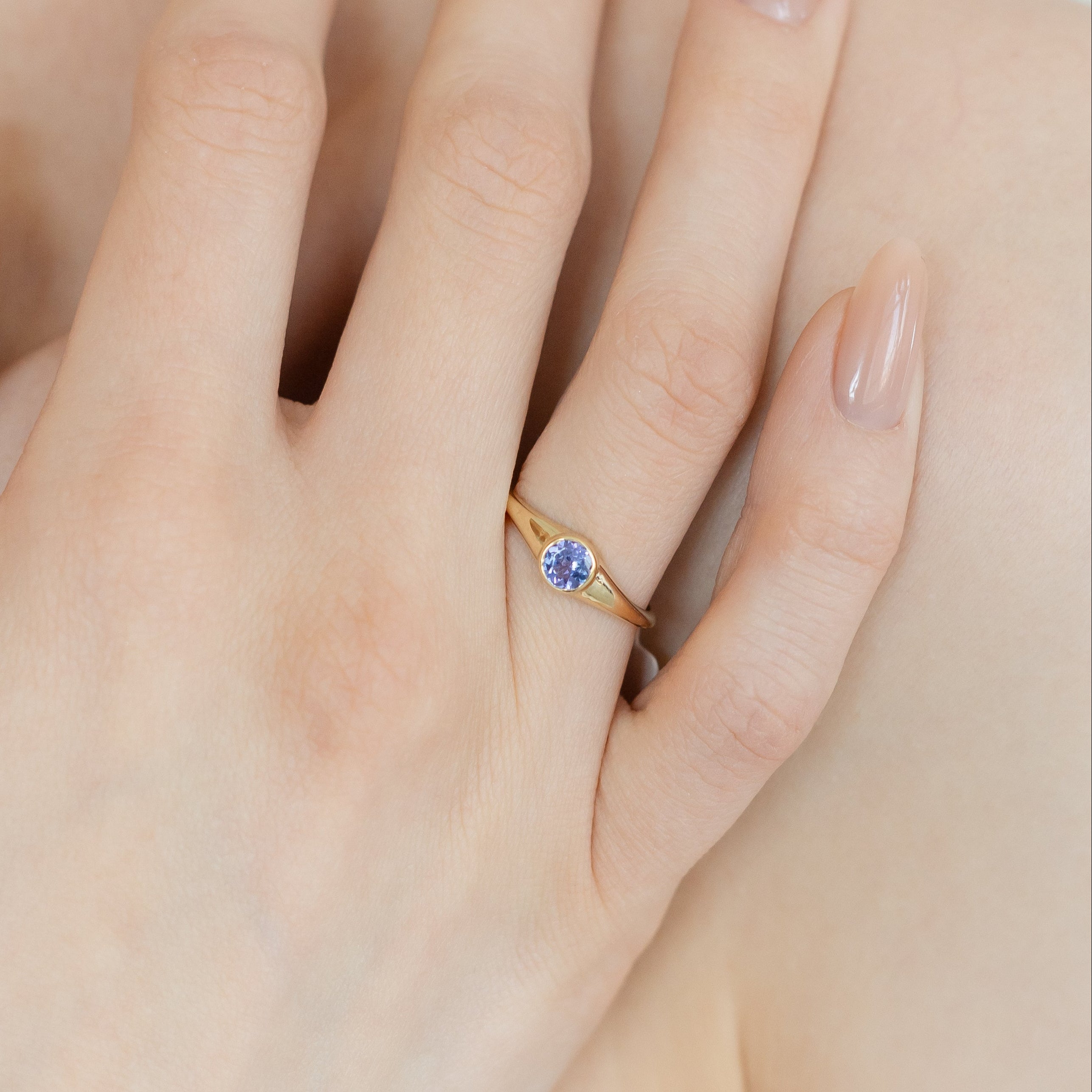 Round Cut Tanzanite Signet Ring