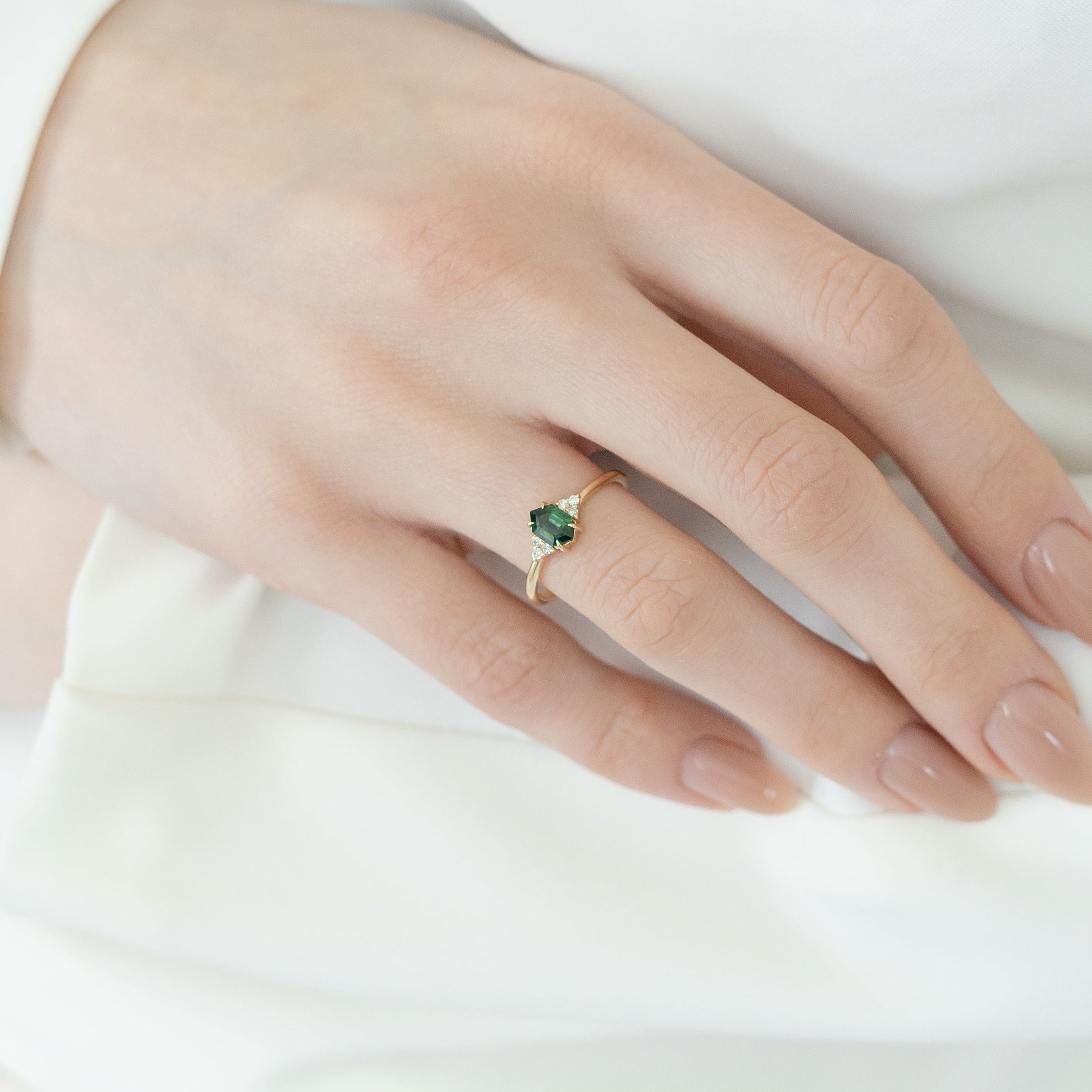 Hexagon Green Sapphire Ring With Diamond - Hexara Sapphire Ring