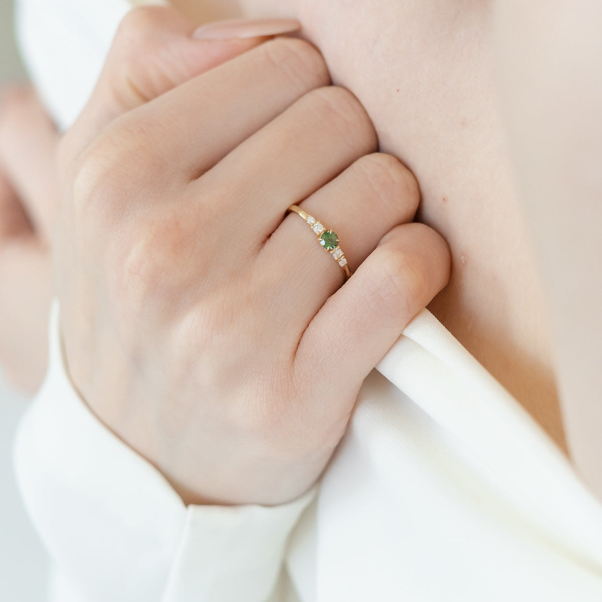 Delicate Green Sapphire Ring With Diamond