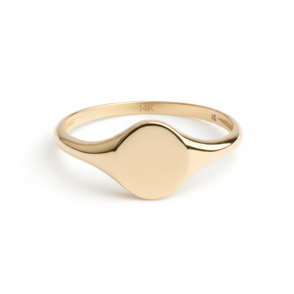 Zarter Siegelring aus 14 karätigem Gold mit Gravuroption