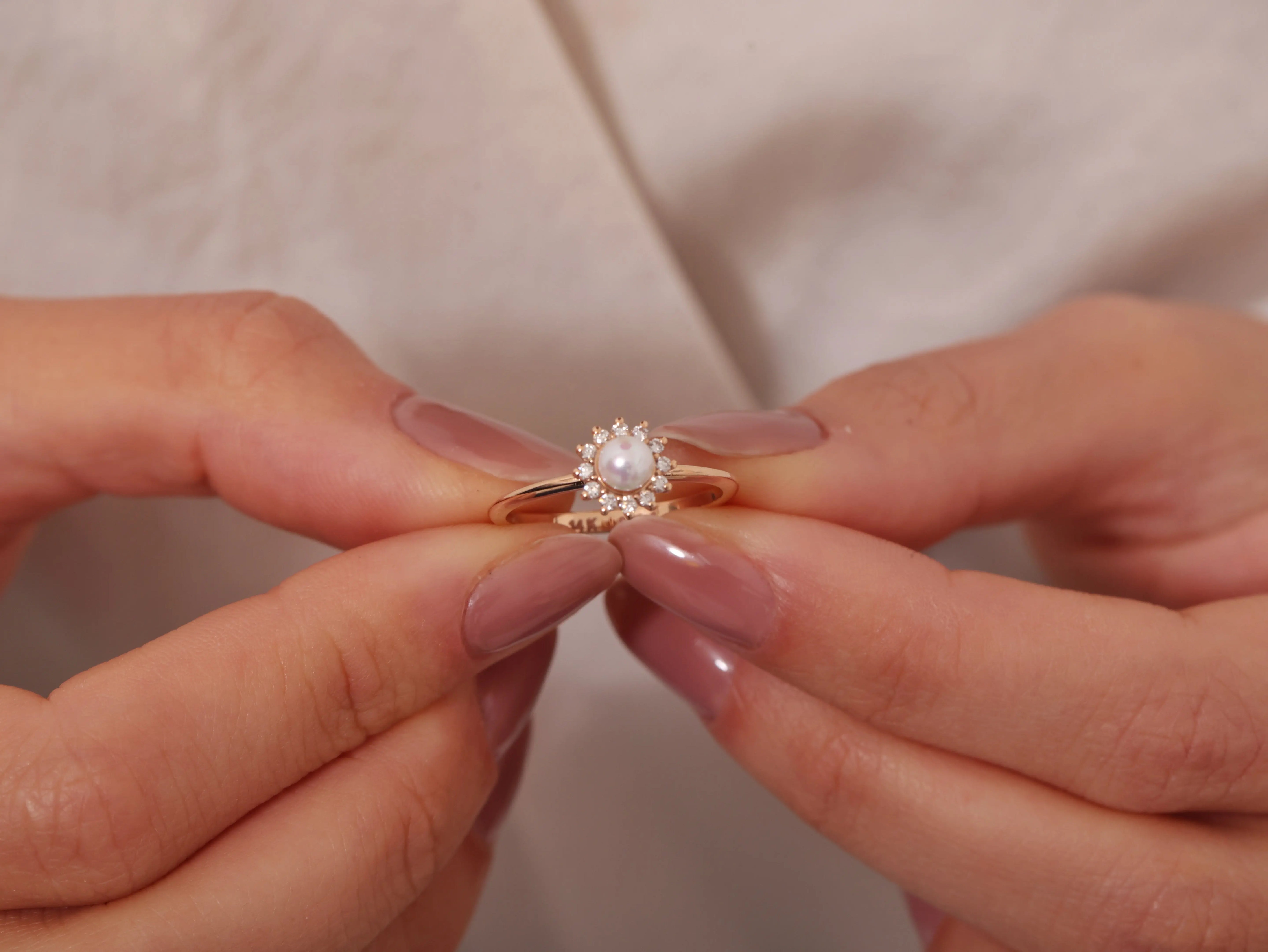 Pearl and Diamond Floral Engagement Ring in 14K Gold Orizzo fine jewelry