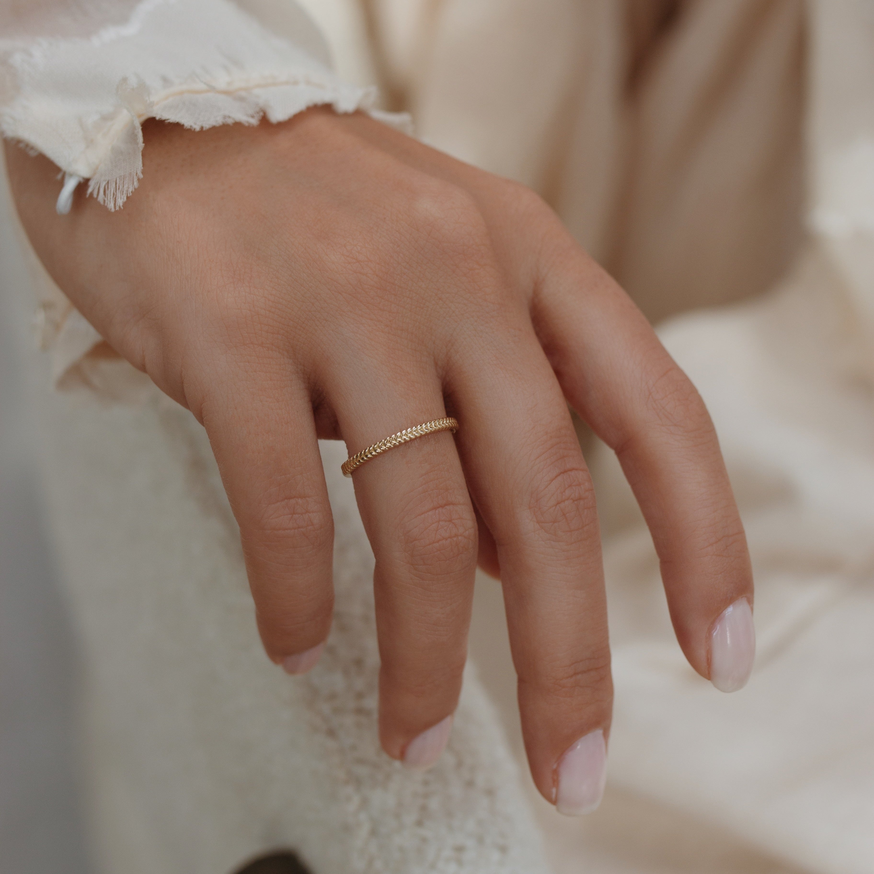14 Karat Gold Wheat Pattern Wedding Band Orizzo fine jewelry