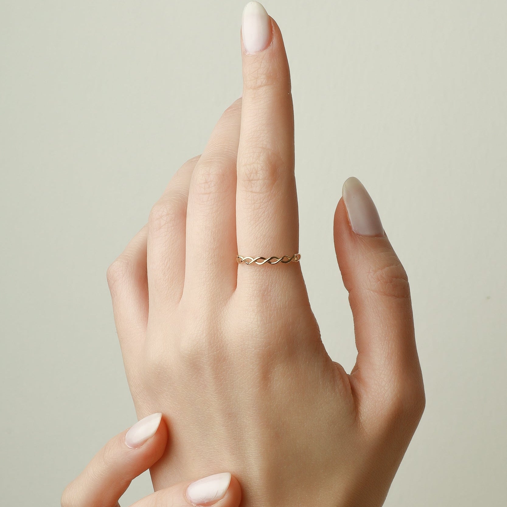 Geflochtener Ring aus 14 karätigem Gold