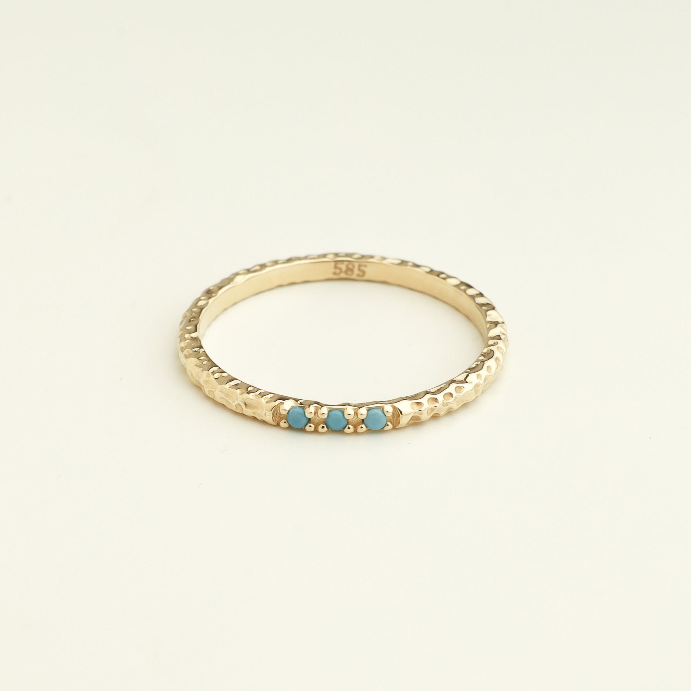 Hammered Gold Ring With Turquoise Stones in 14k Gold