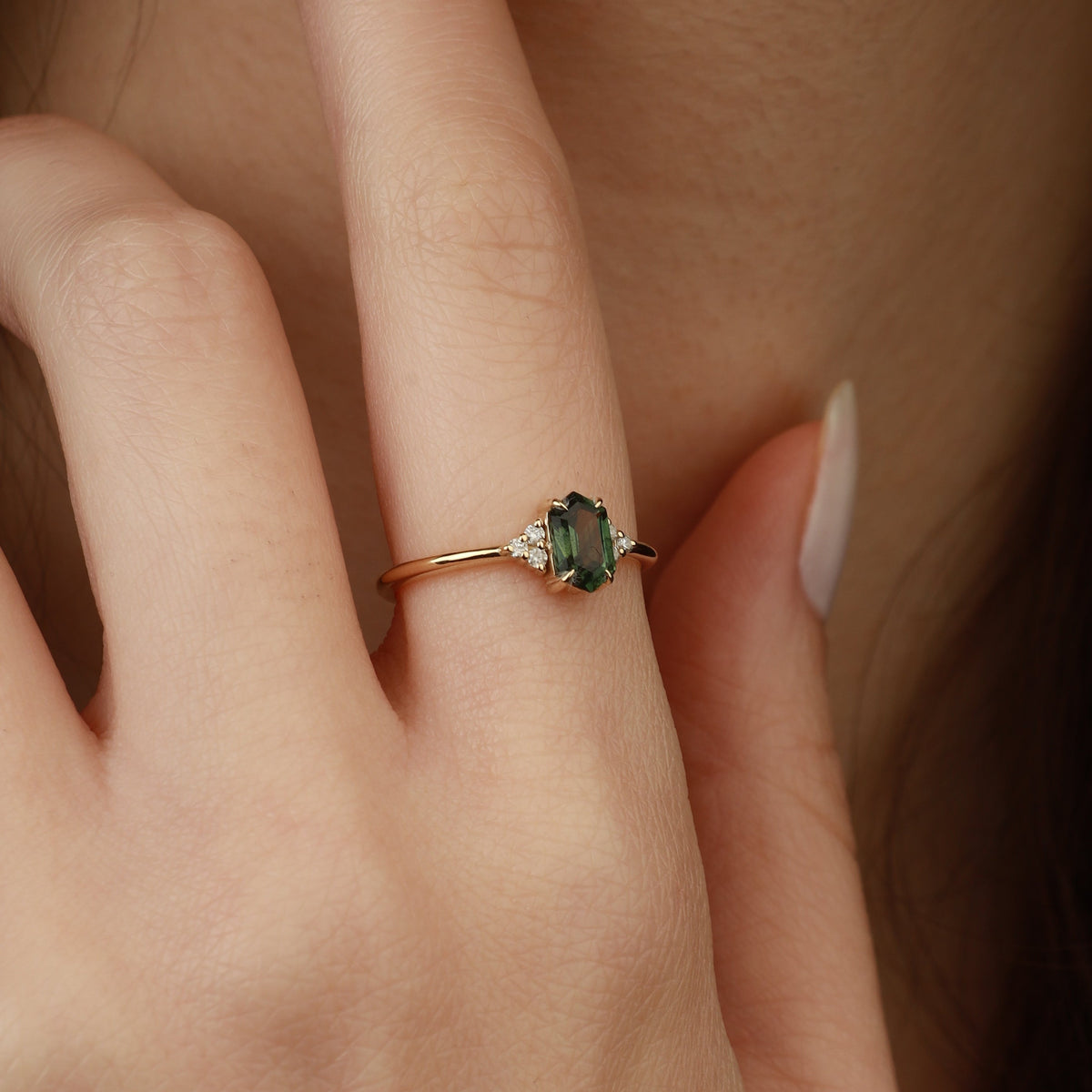 Art Deco Hexagon Green Sapphire Diamond Ring With Diamond Orizzo fine jewelry