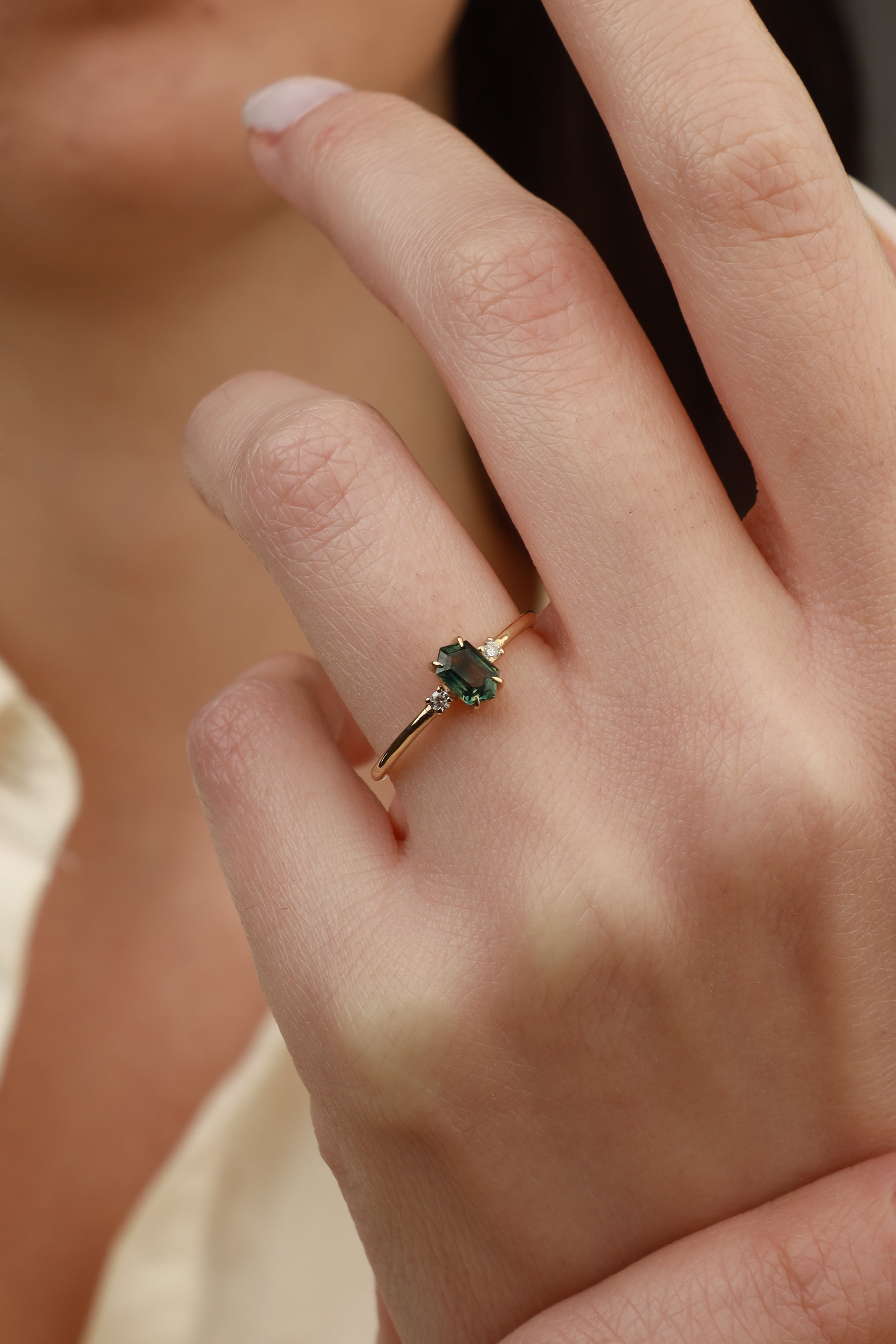 Hexagon Green Sapphire Three Stone Engagement Ring With Diamond Orizzo fine jewelry