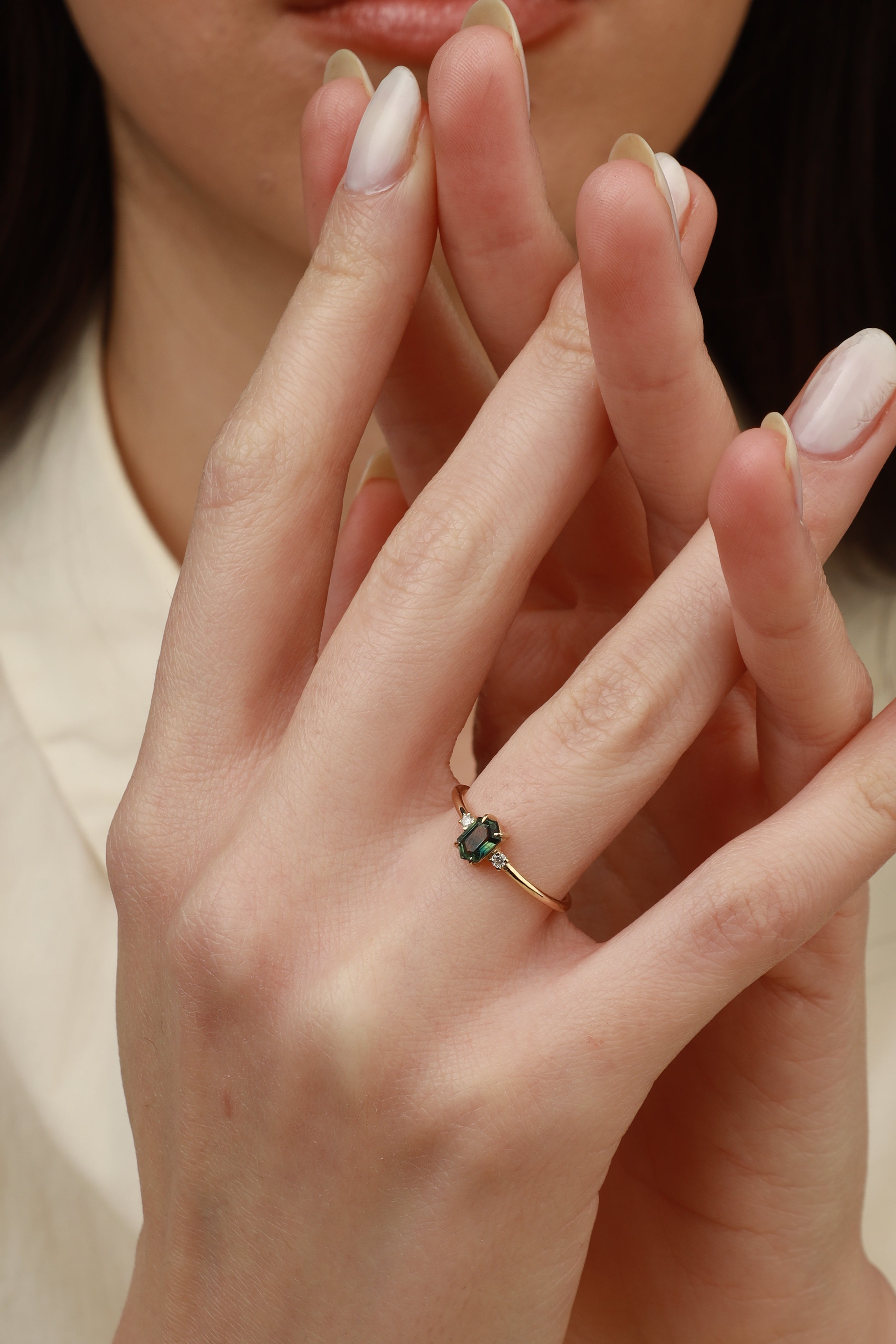Hexagon Green Sapphire Three Stone Engagement Ring With Diamond Orizzo fine jewelry