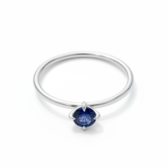 Solitaire modrý safírový zásnubní prsten