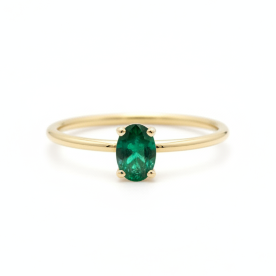 Solitaire Oval Emerald Ring in 14K Gold