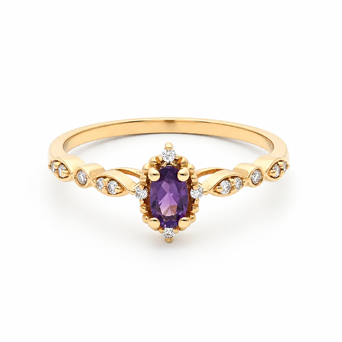 14K Gold Oval Amethyst Ring with Diamonds