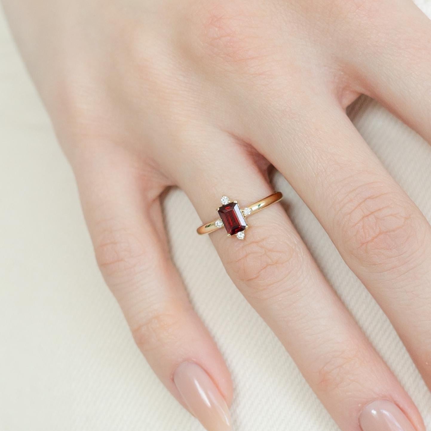 Granat-Verlobungsring mit Diamanten – Smaragdgeschliffener Goldring mit Granat – Ring mit natürlichem Granat – Massiver Goldring mit Granat und Diamanten