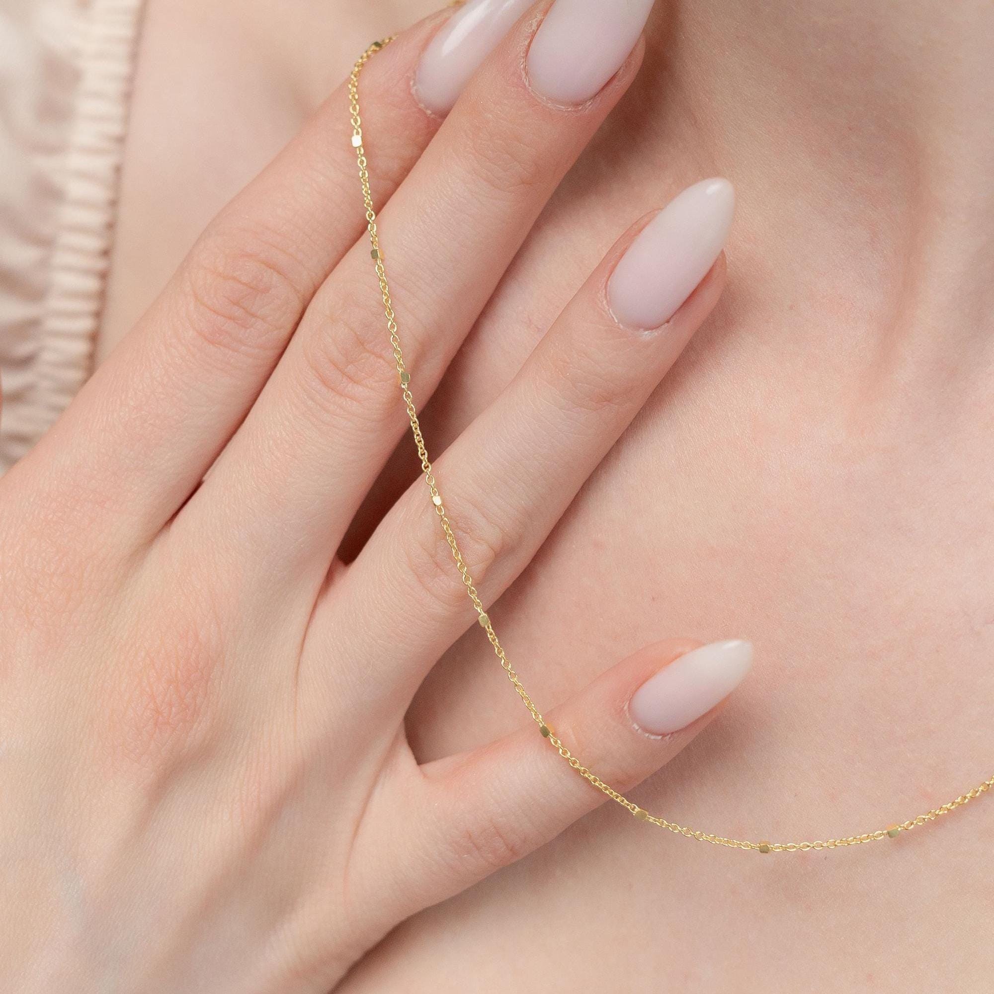 Halskette aus massivem 14-karätigem Gold – Minimalistische Halskette aus 14-karätigem Gold – Dünne Kabelkette mit quadratischen Perlen – Goldkette als Geschenk für Damen