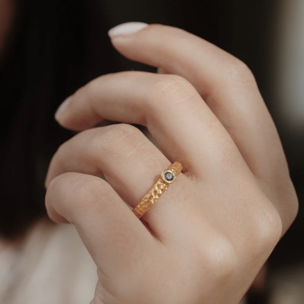 Hammered Band Champagne Diamond Wedding Band