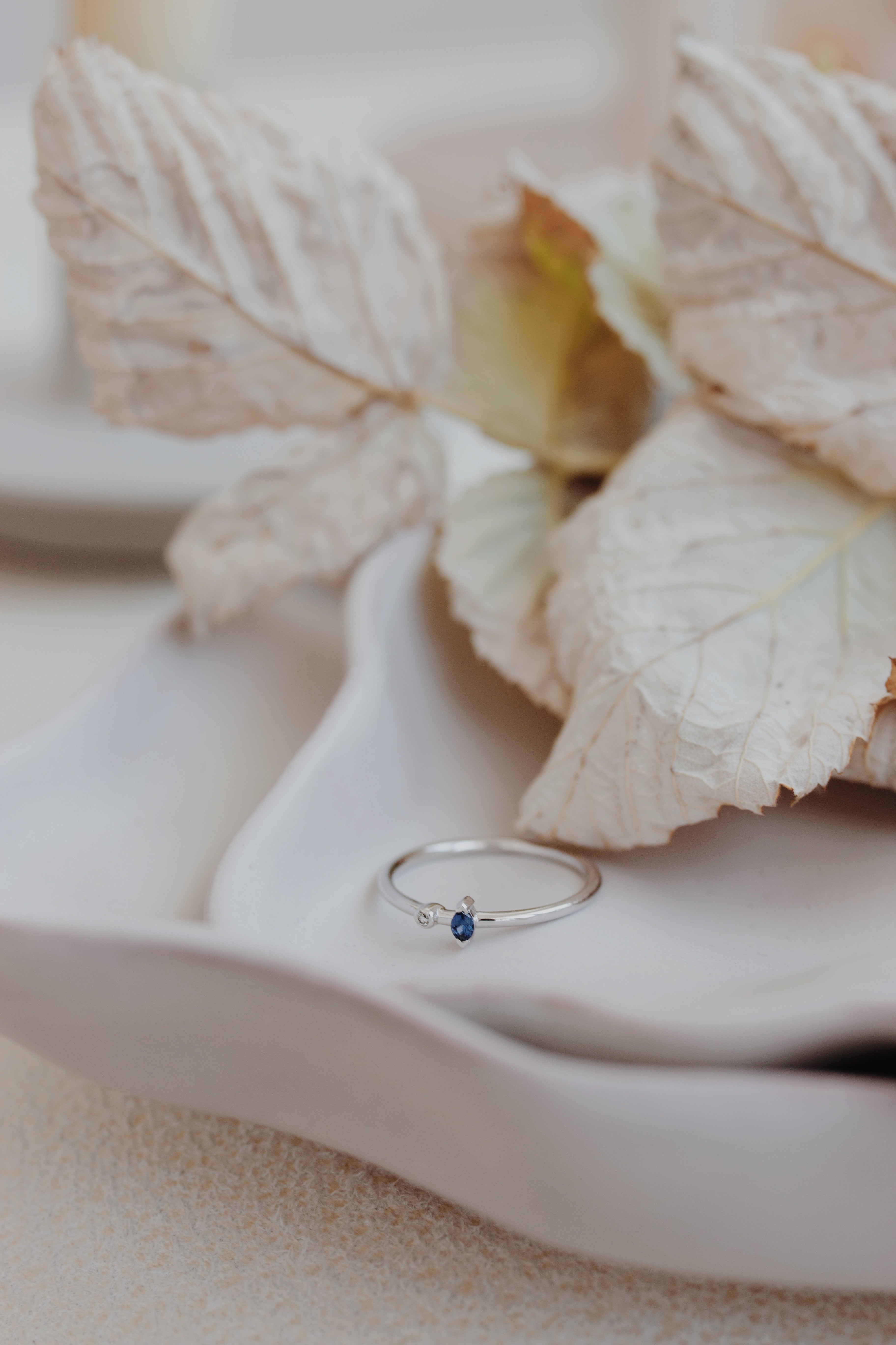 Marquise Sapphire and Round Diamond Minimal Ring Orizzo fine jewelry