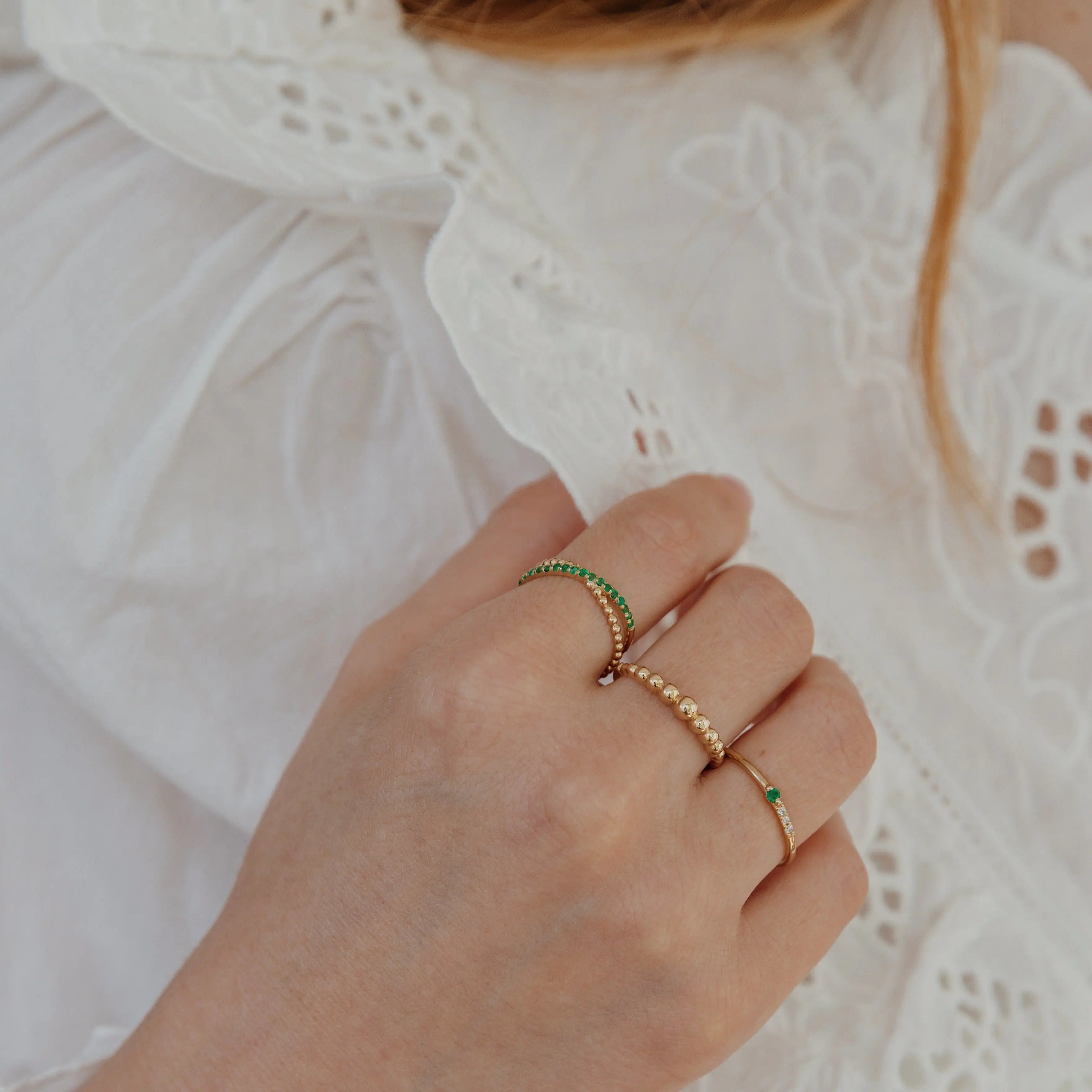 Criss Cross Emerald Gold Ring Orizzo fine jewelry