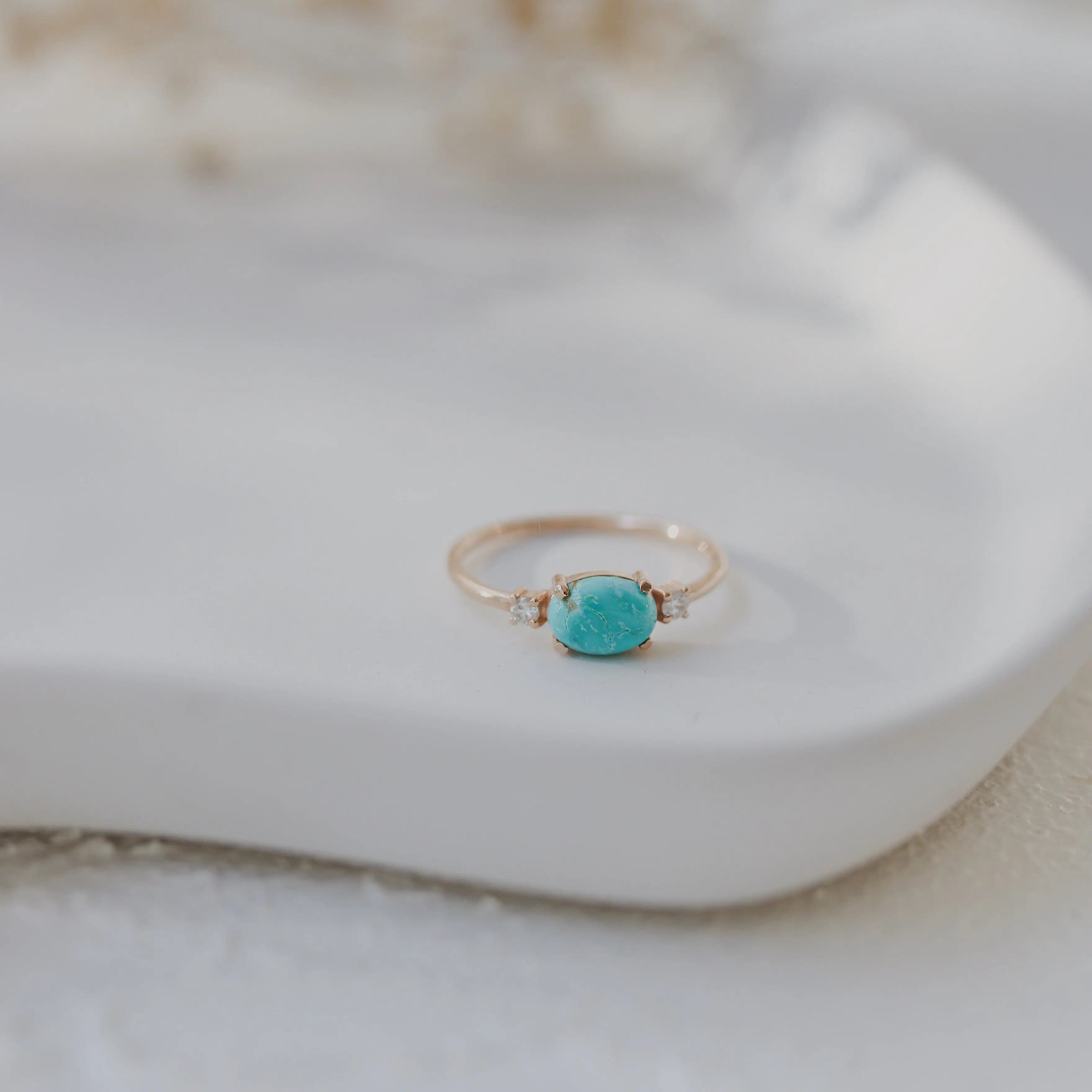 Natural Turquoise Engagement Ring With Diamond Orizzo fine jewelry