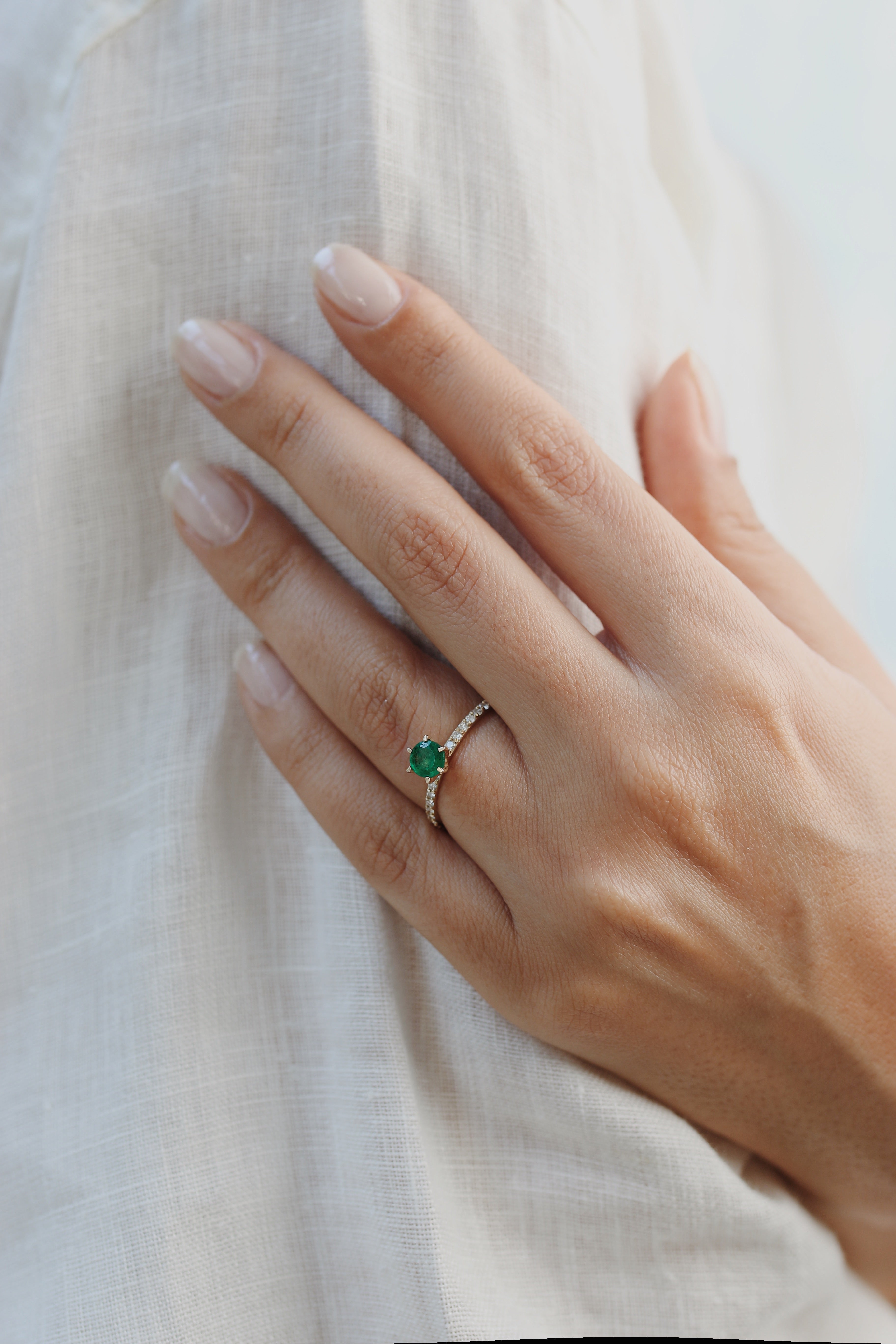 Emerald Halo Engagement Ring With Diamond Orizzo fine jewelry