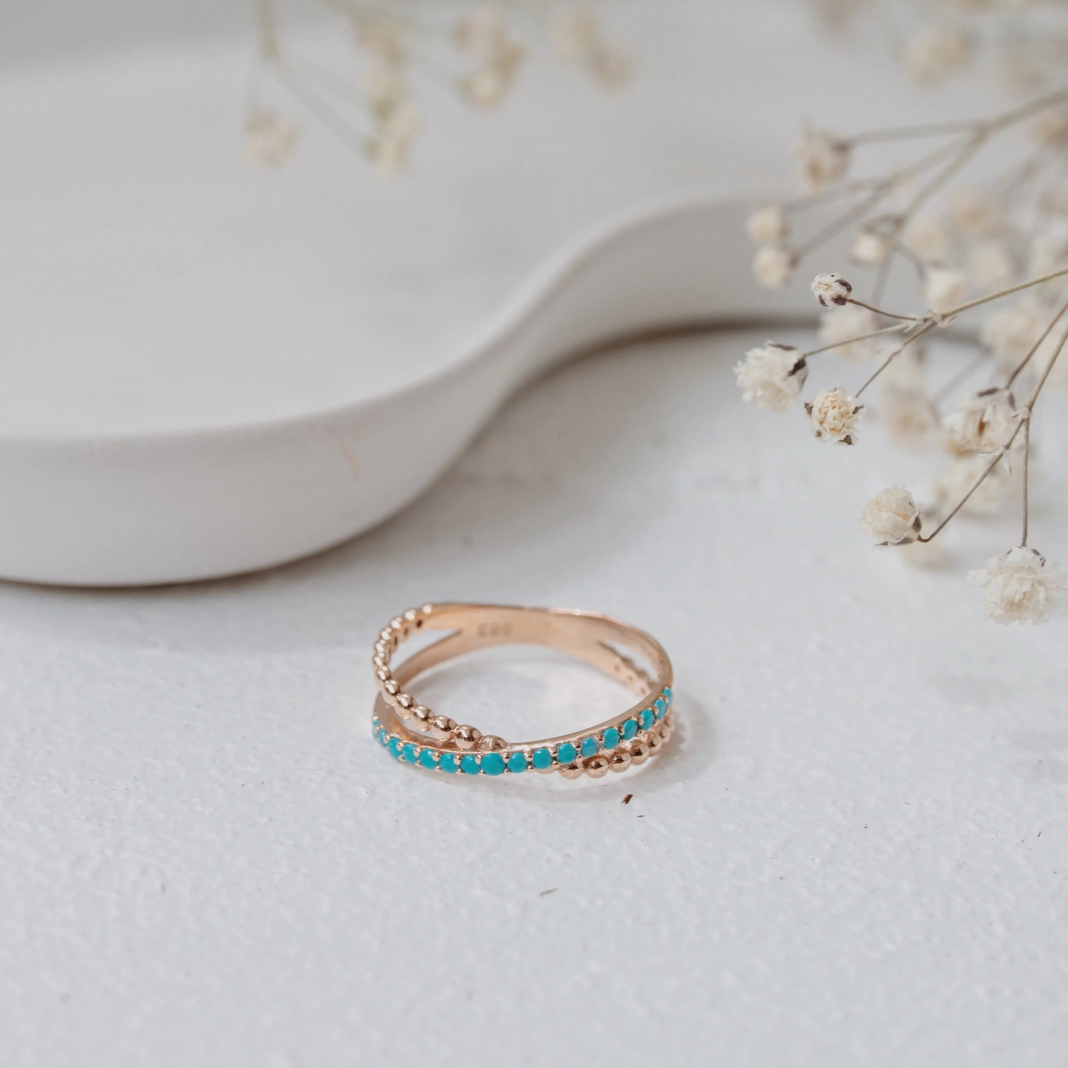 Criss Cross Turquoise Gold Ring Orizzo fine jewelry