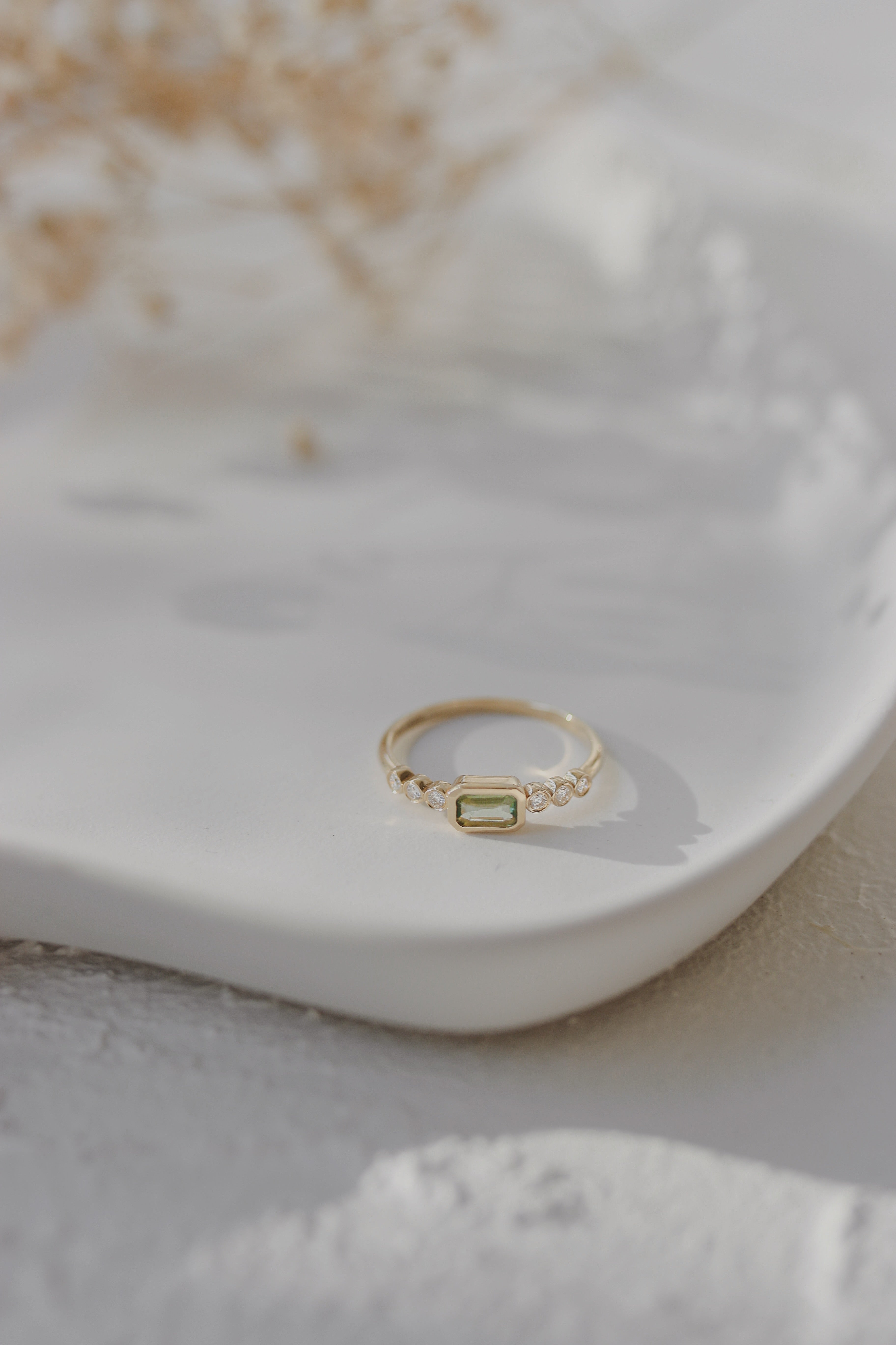 Green Sapphire Engagement Ring With Diamond in Bezel Setting Orizzo fine jewelry