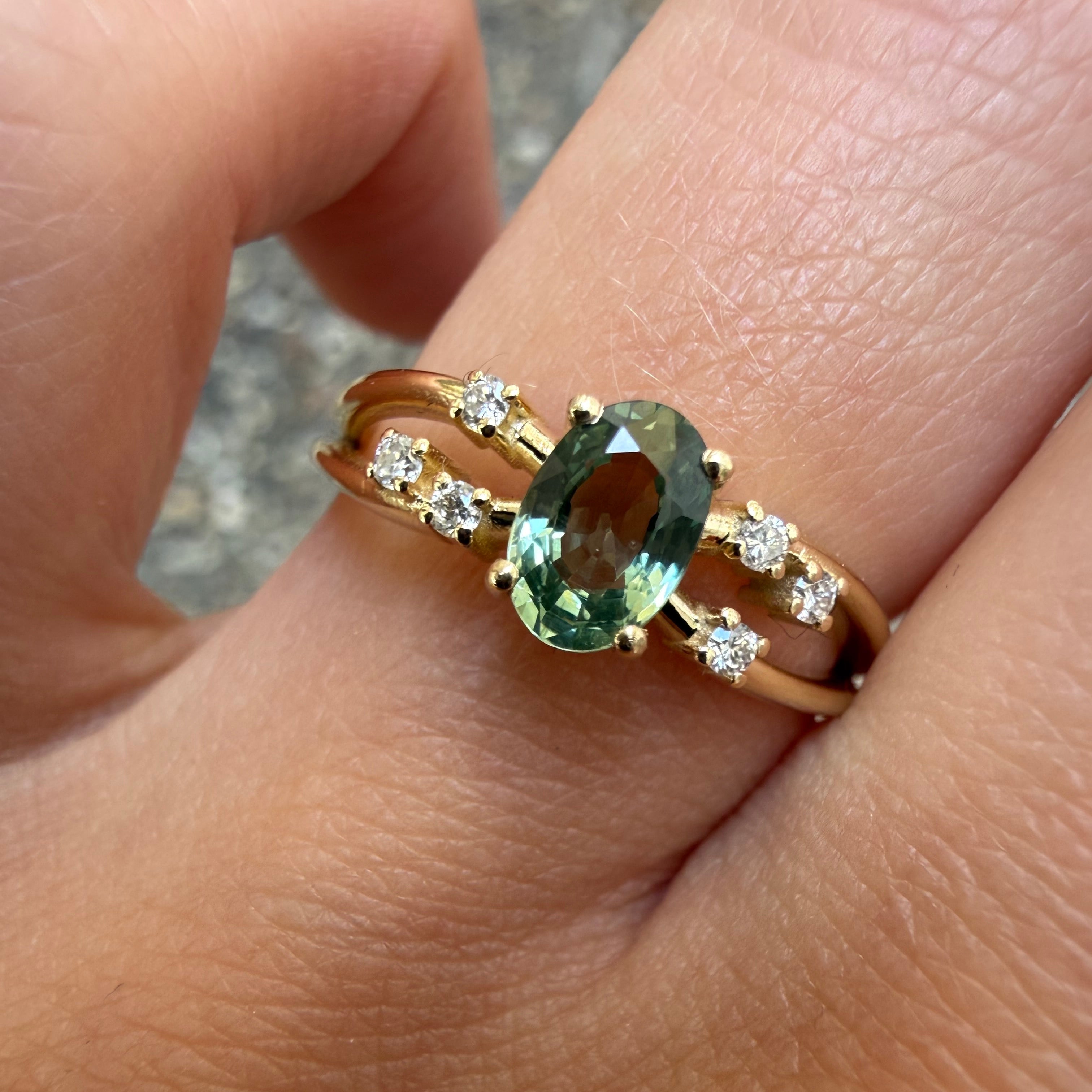 Oval Green Sapphire & Diamond Split Ring