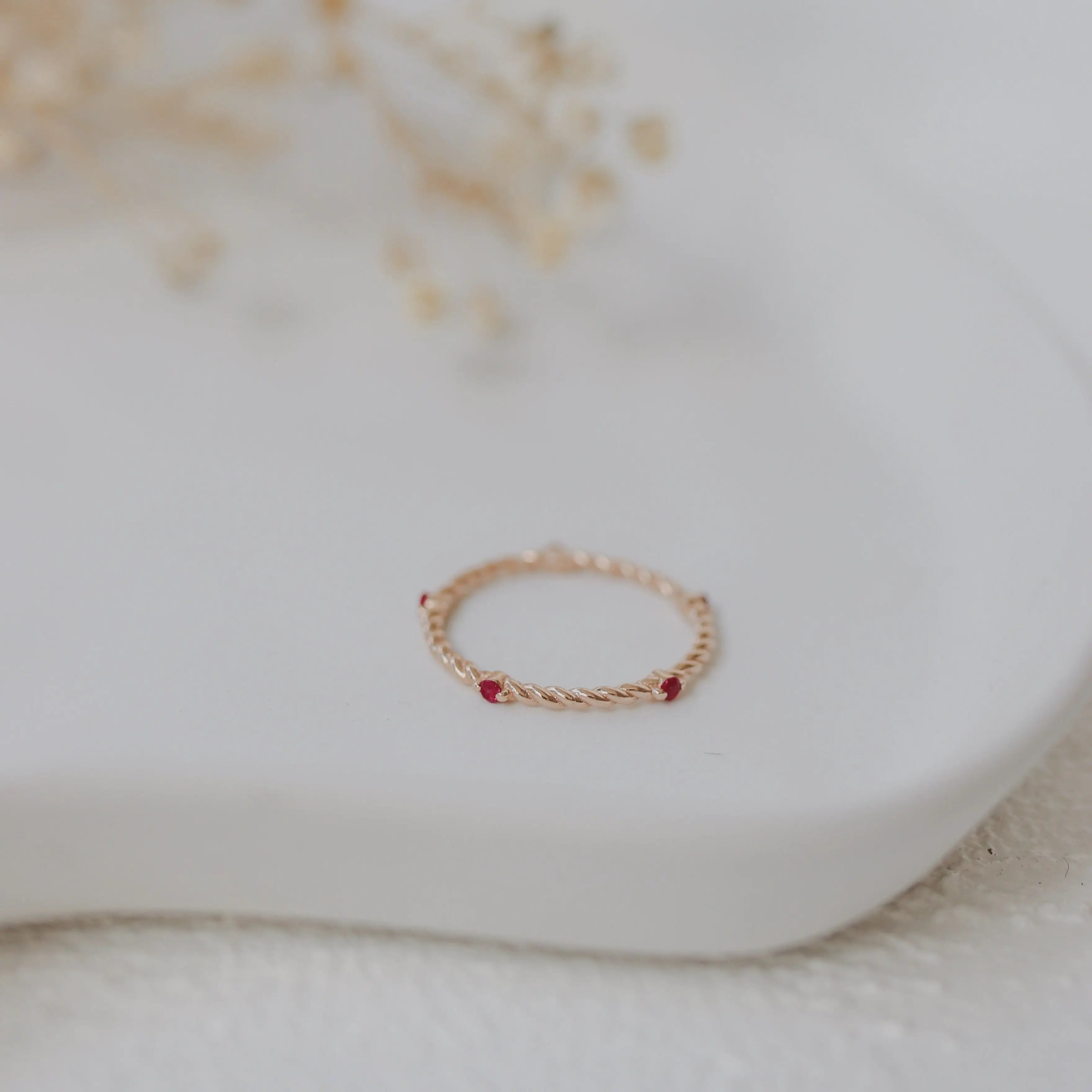 Twisted Wedding Band With Ruby Orizzo fine jewelry