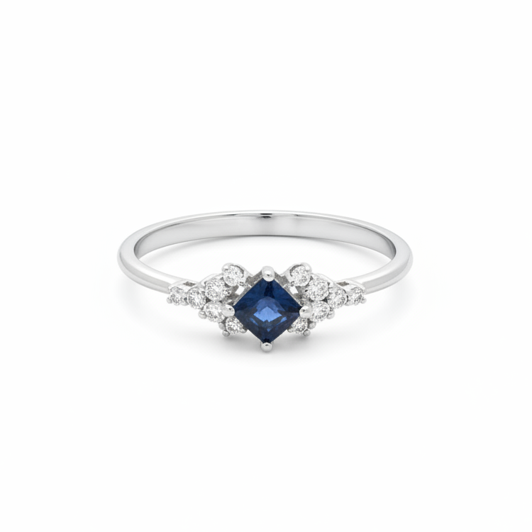 Blauer Saphir Cluster Ring mit Diamant