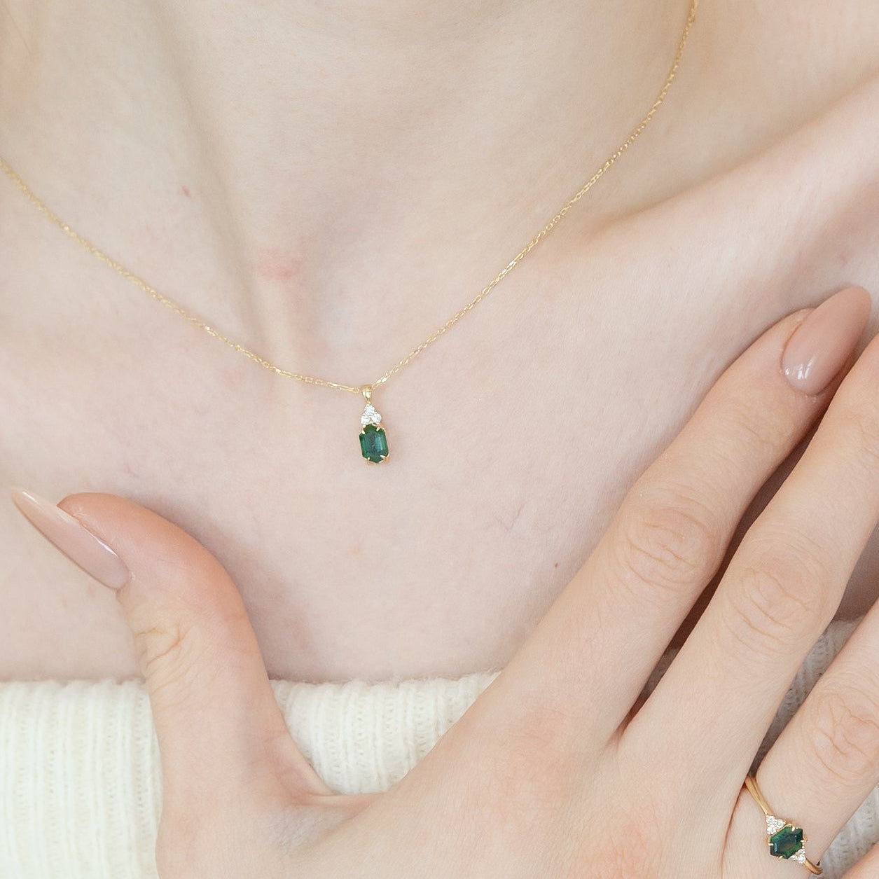 14K Gold Hexagon Green Sapphire Necklace with Diamonds