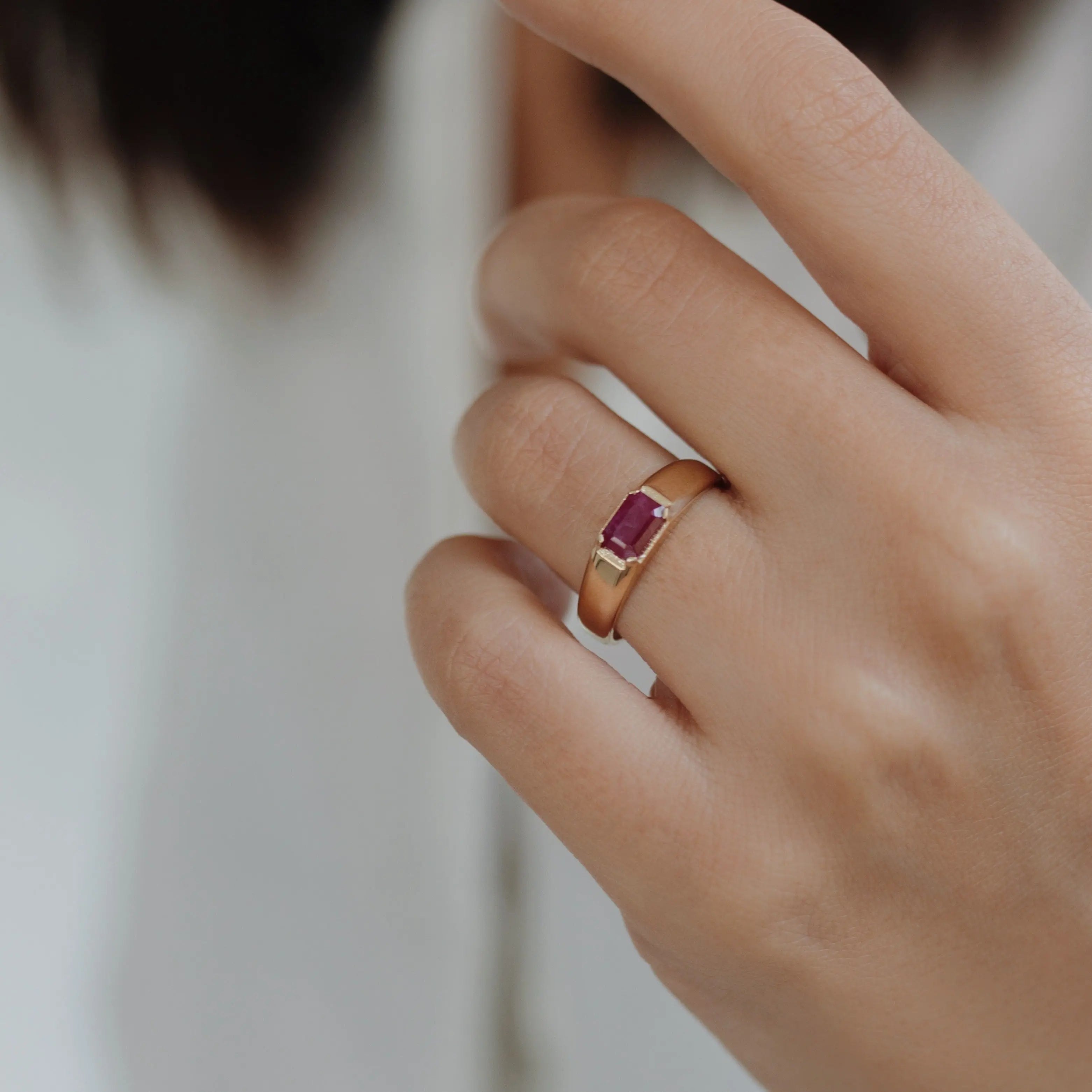 Ruby Signet Ring In 14k Gold Orizzo fine jewelry