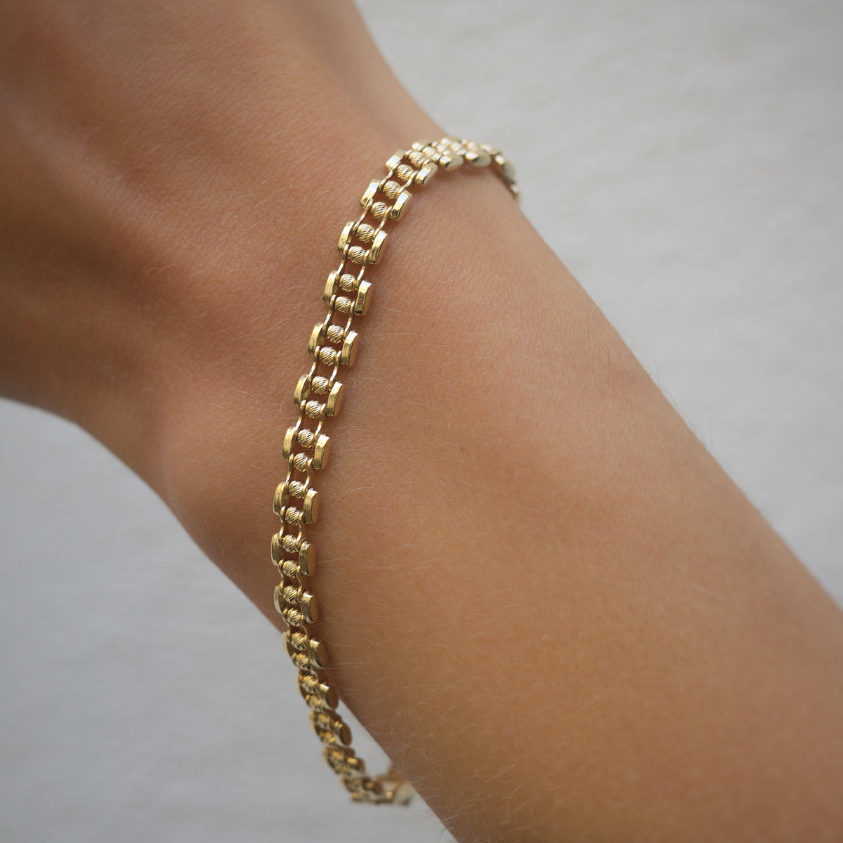 Textured Bead Link Bracelet