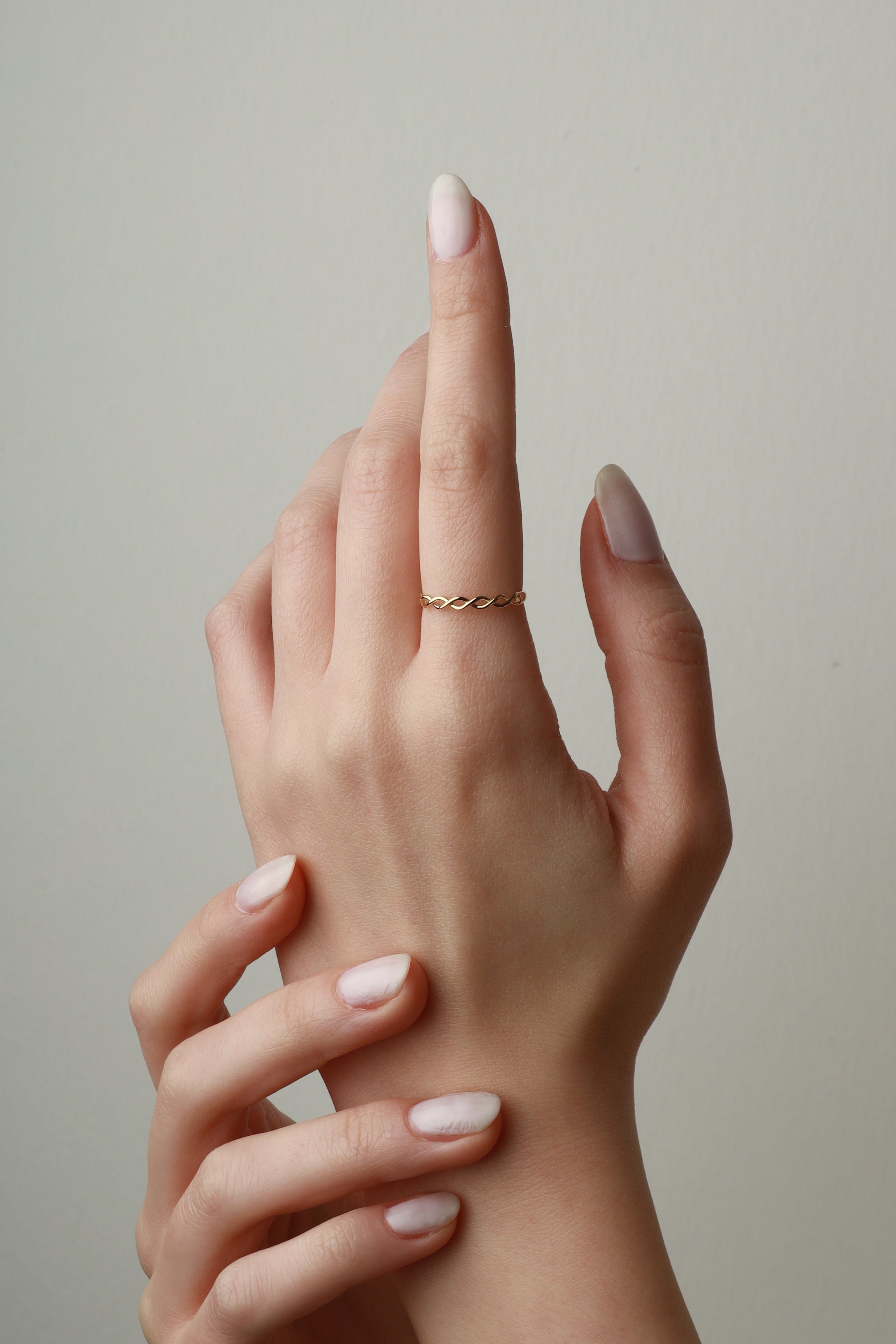 Geflochtener Ring aus 14 karätigem Gold