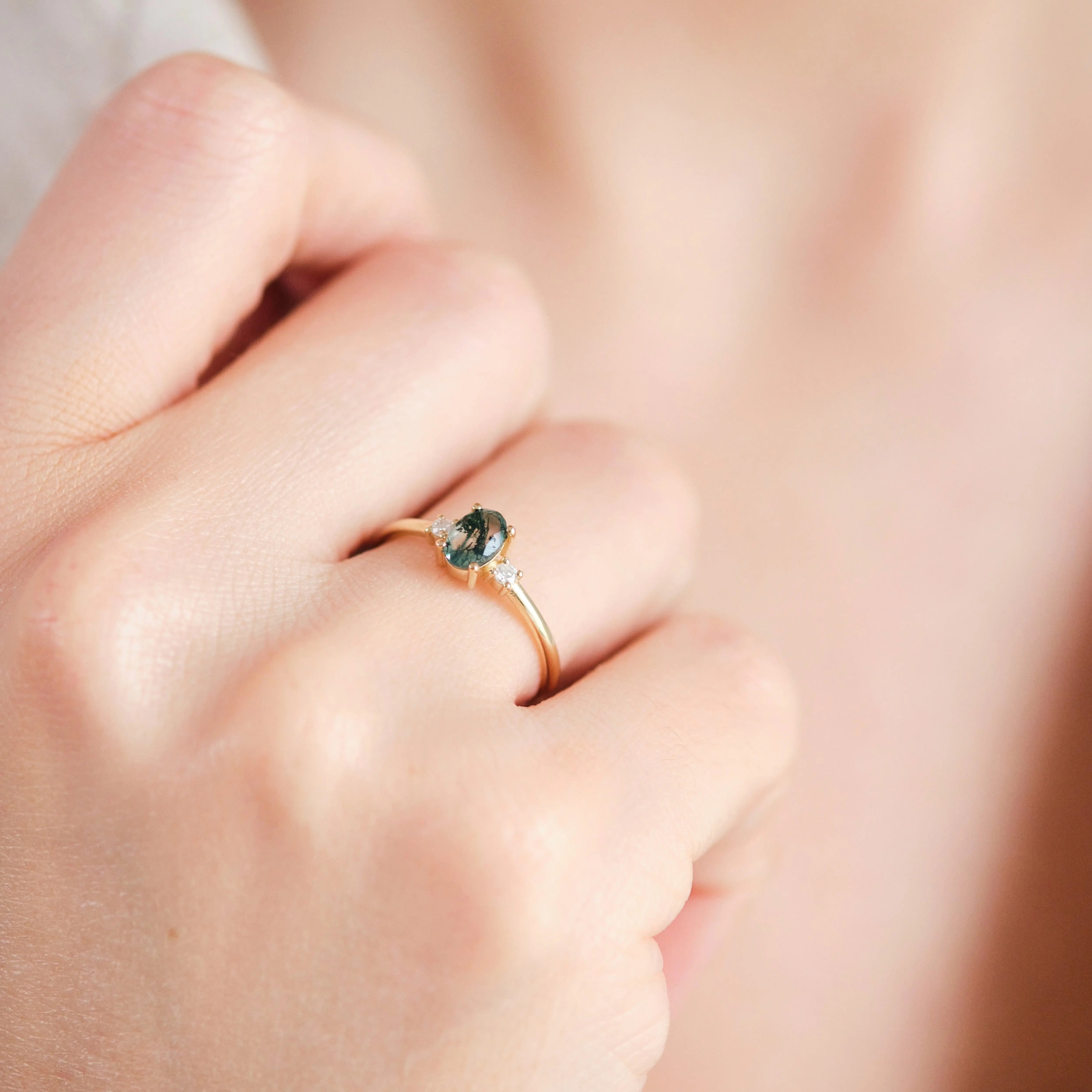 Moss Agate Engagement Ring With Diamond Orizzo fine jewelry