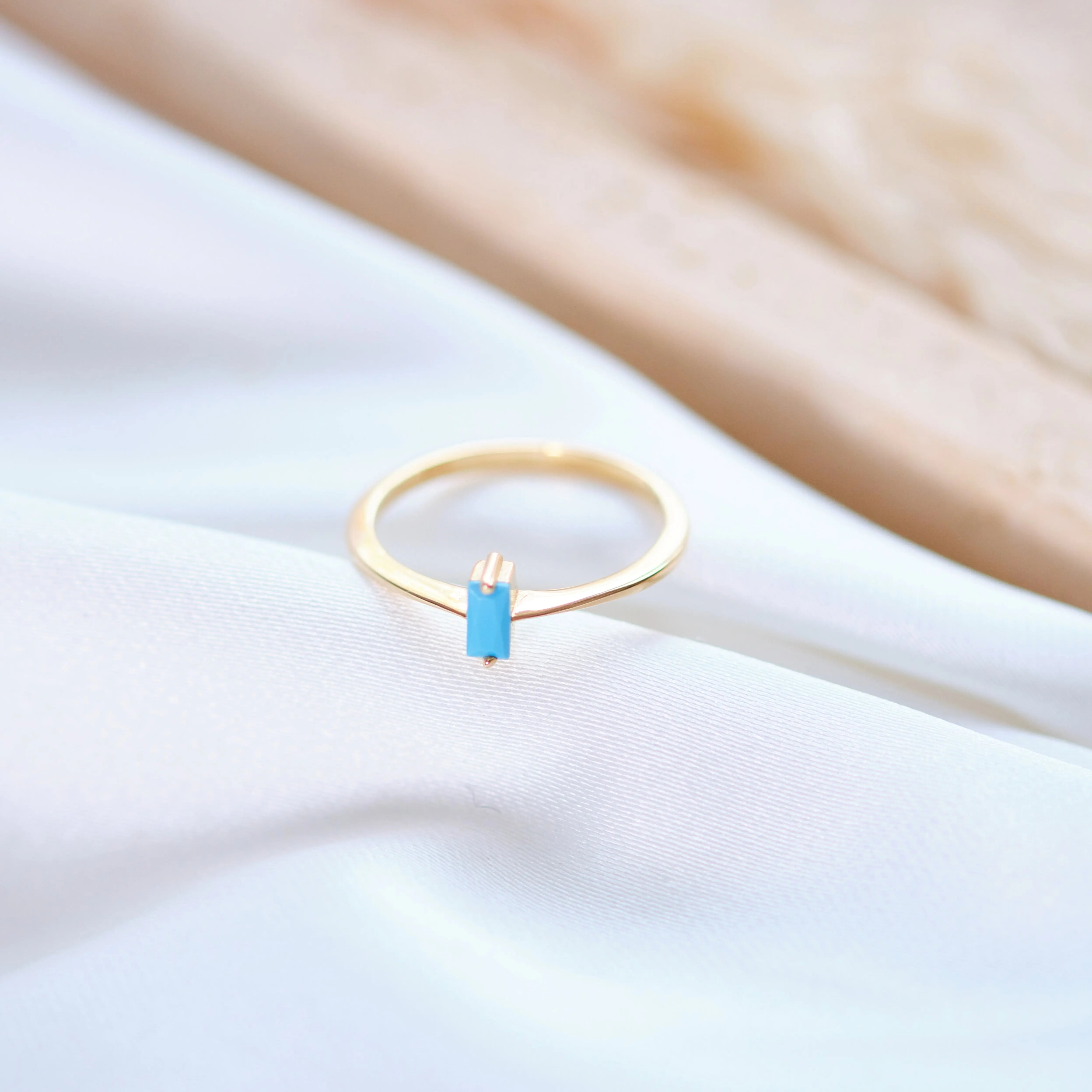 Solitaire Baguette Turquoise Ring Orizzo fine jewelry