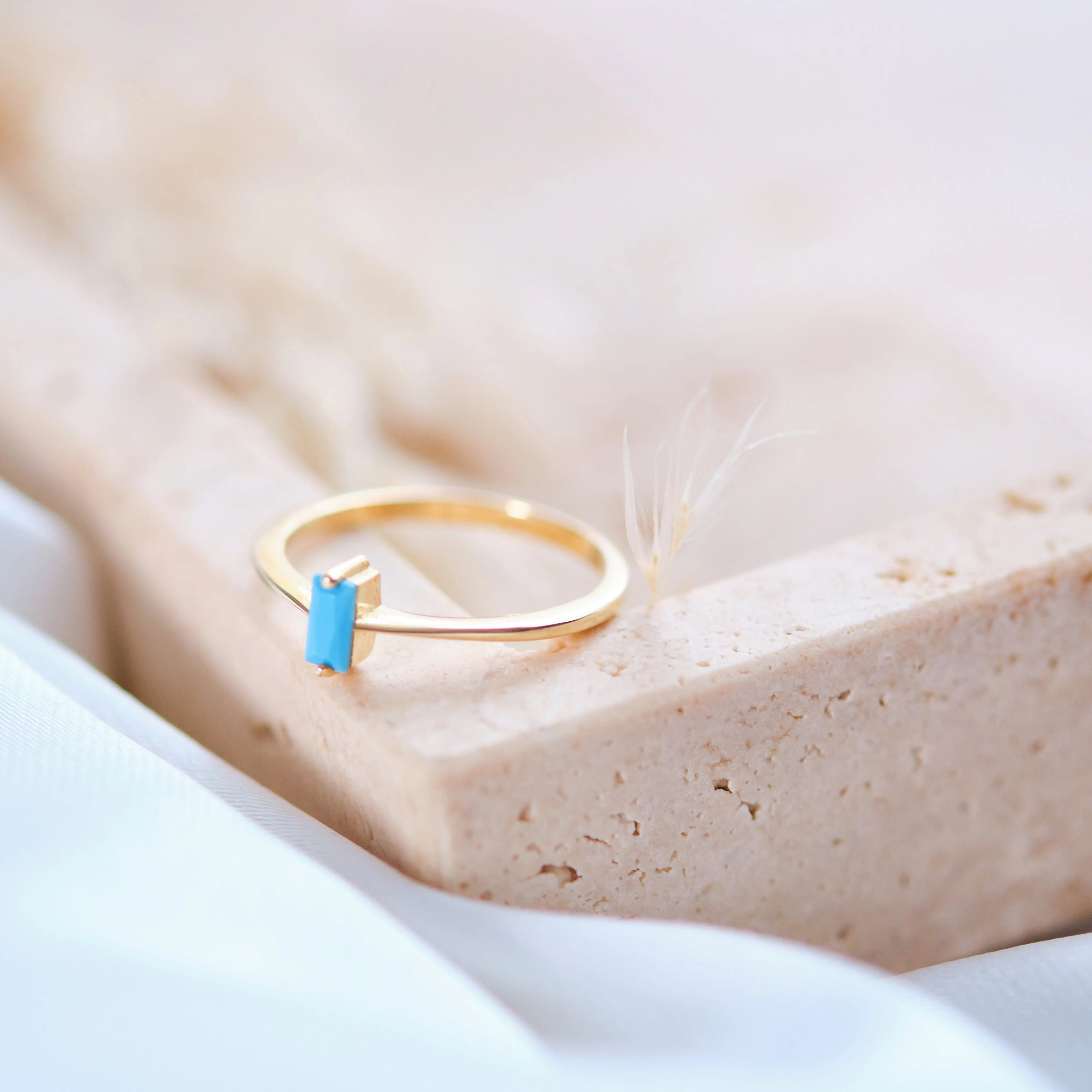 Solitaire Baguette Turquoise Ring Orizzo fine jewelry